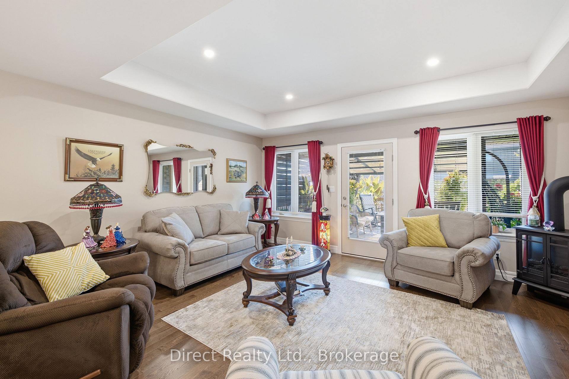 Photo 9 of 35 Hummingbird Drive, Belleville, Thurlow Ward — HOMEH