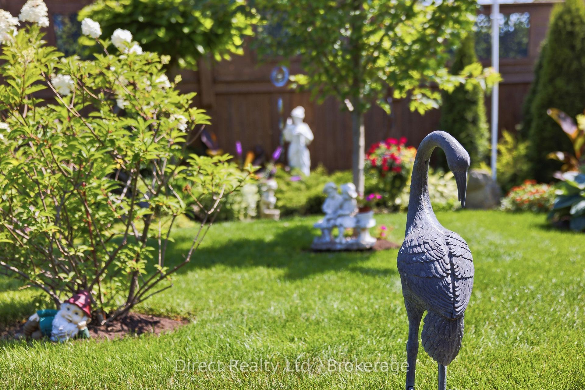 Photo 39 of 35 Hummingbird Drive, Belleville, Thurlow Ward — HOMEH