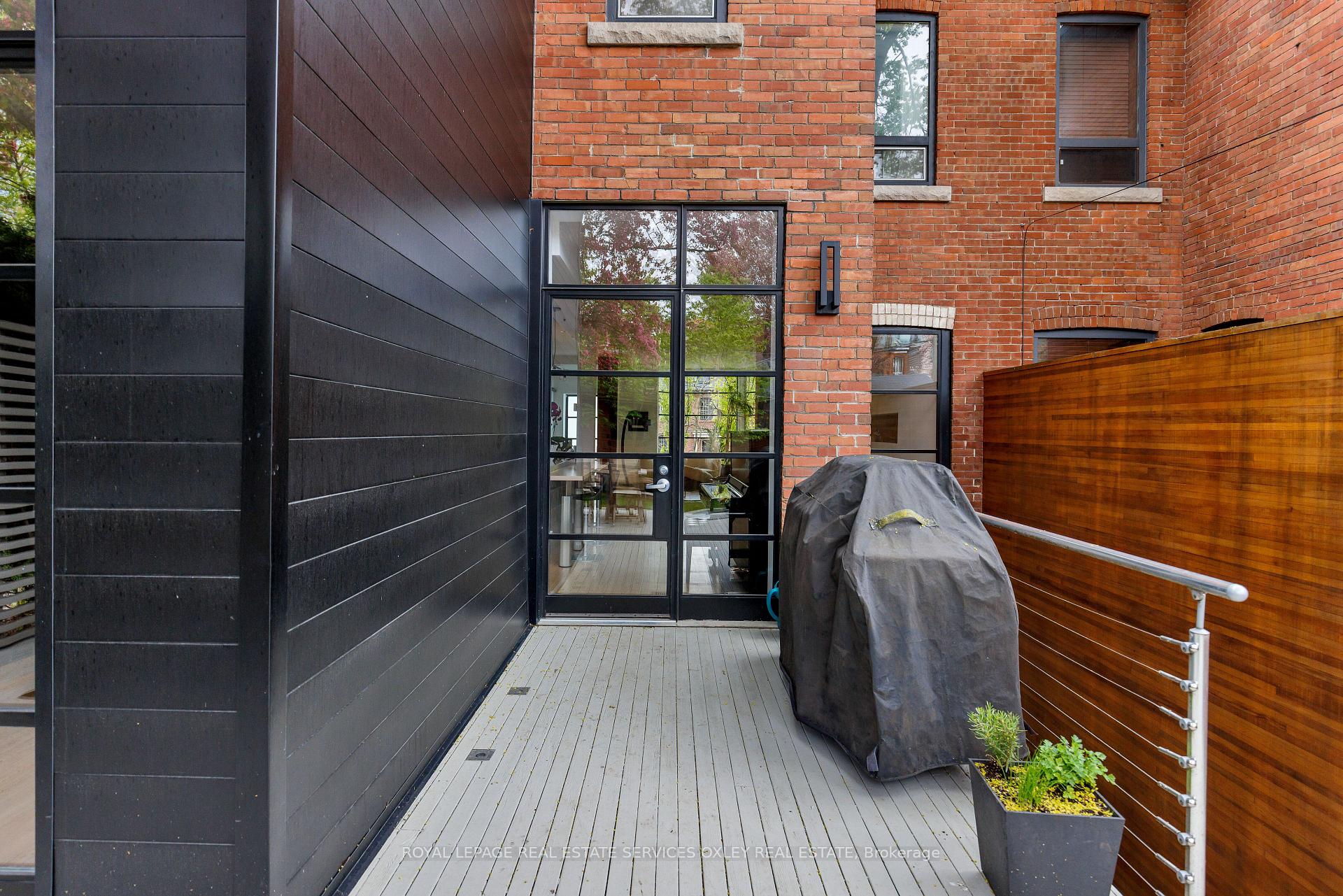 Photo 12 of 28 Roxborough Street W, Toronto, The Annex — HOMEH
