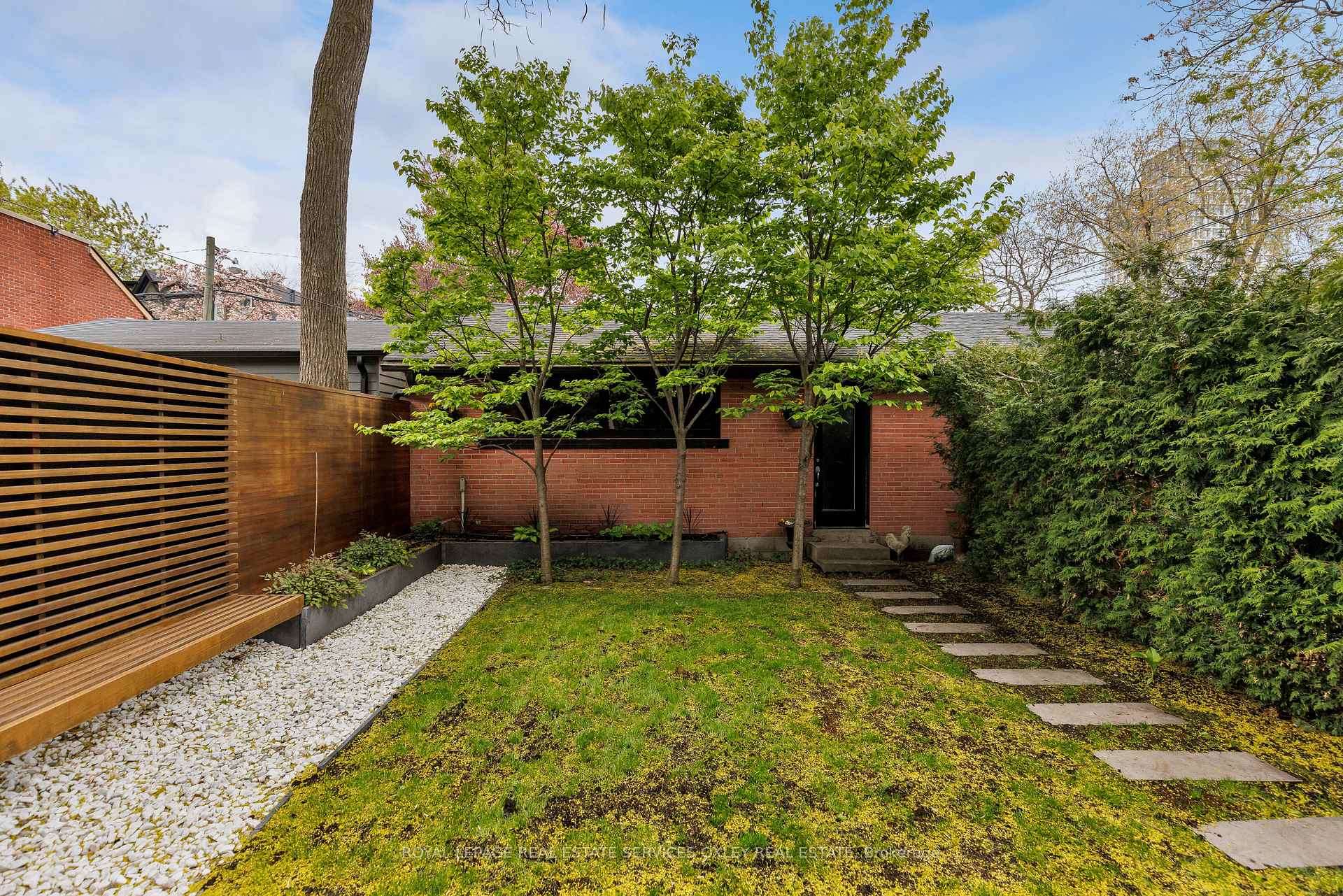 Photo 41 of 28 Roxborough Street W, Toronto, The Annex — HOMEH