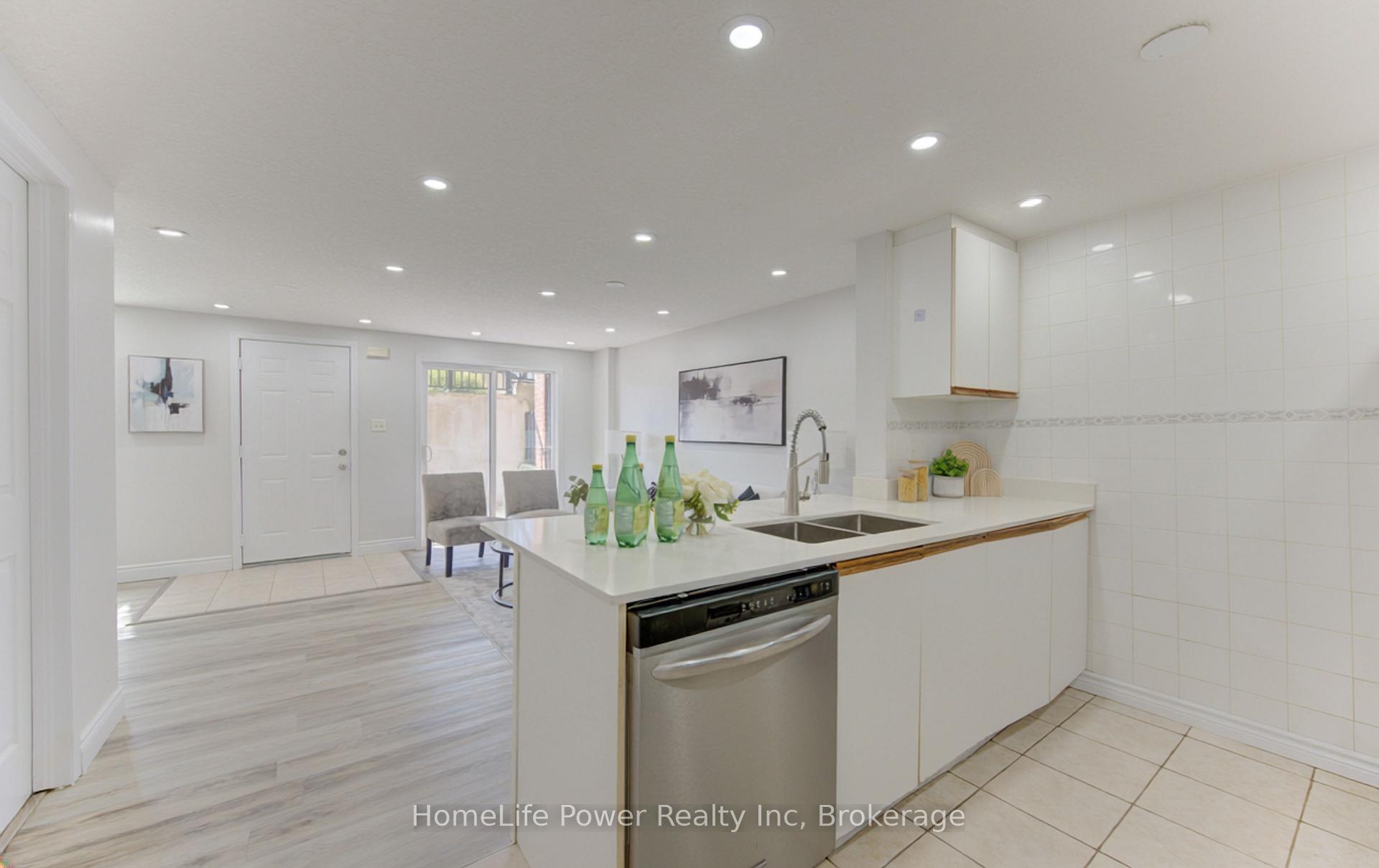 Photo 13 of Unit 5A, 45 Cedarhill Crescent, Kitchener, Alpine — HOMEH