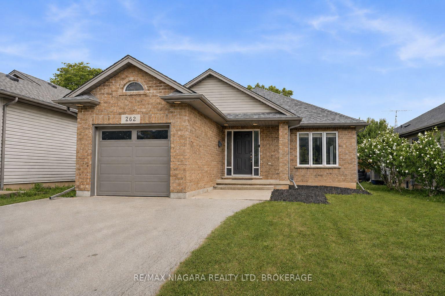 Photo 2 of 262 Draper's Street, Welland, Prince Charles — HOMEH