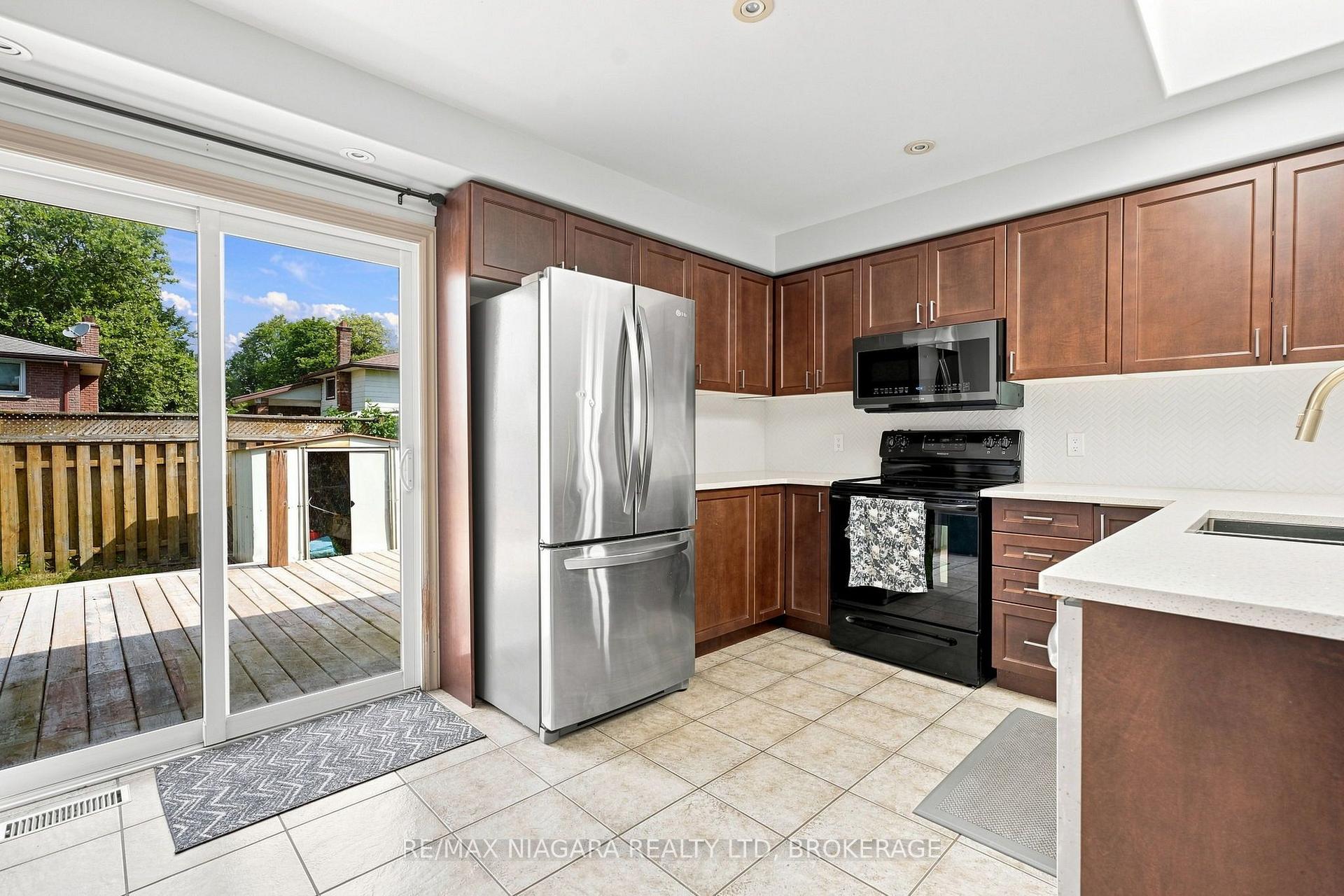 Photo 8 of 262 Draper's Street, Welland, Prince Charles — HOMEH