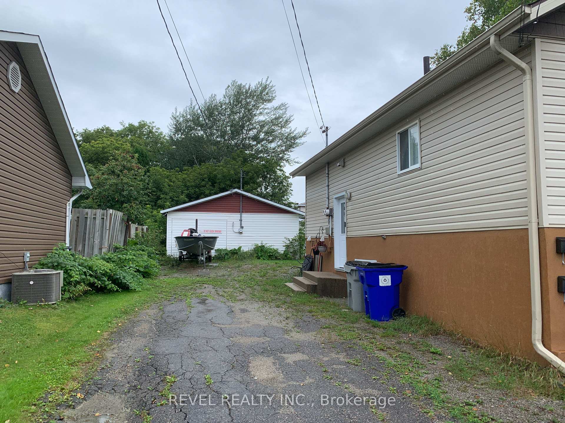 Photo 2 of 155 Cameron Street N, Timmins, TM - TNW - Algonquin to Jubilee — HOMEH