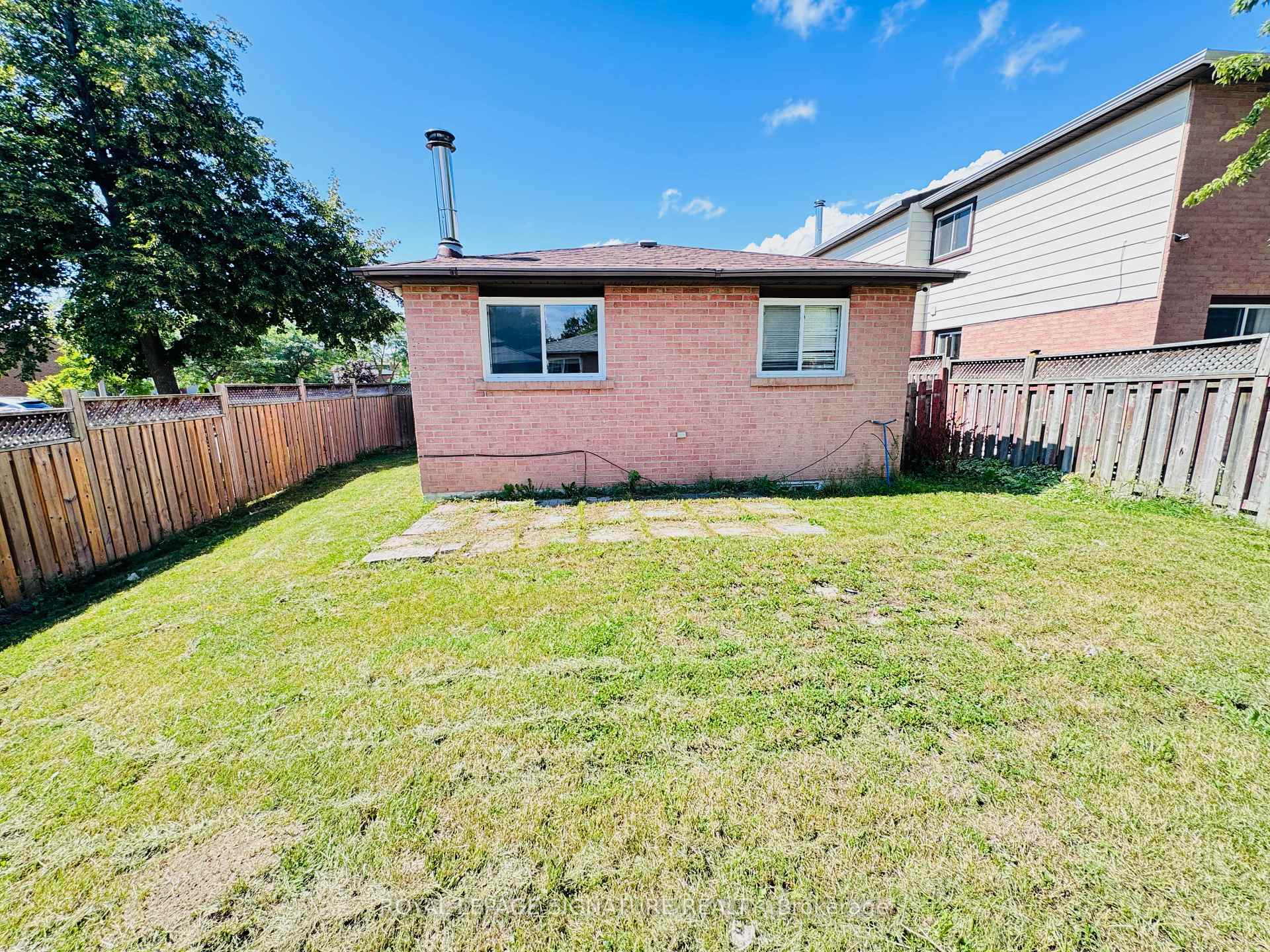 Photo 42 of 228 Martindale Crescent, Brampton, Bram West — HOMEH