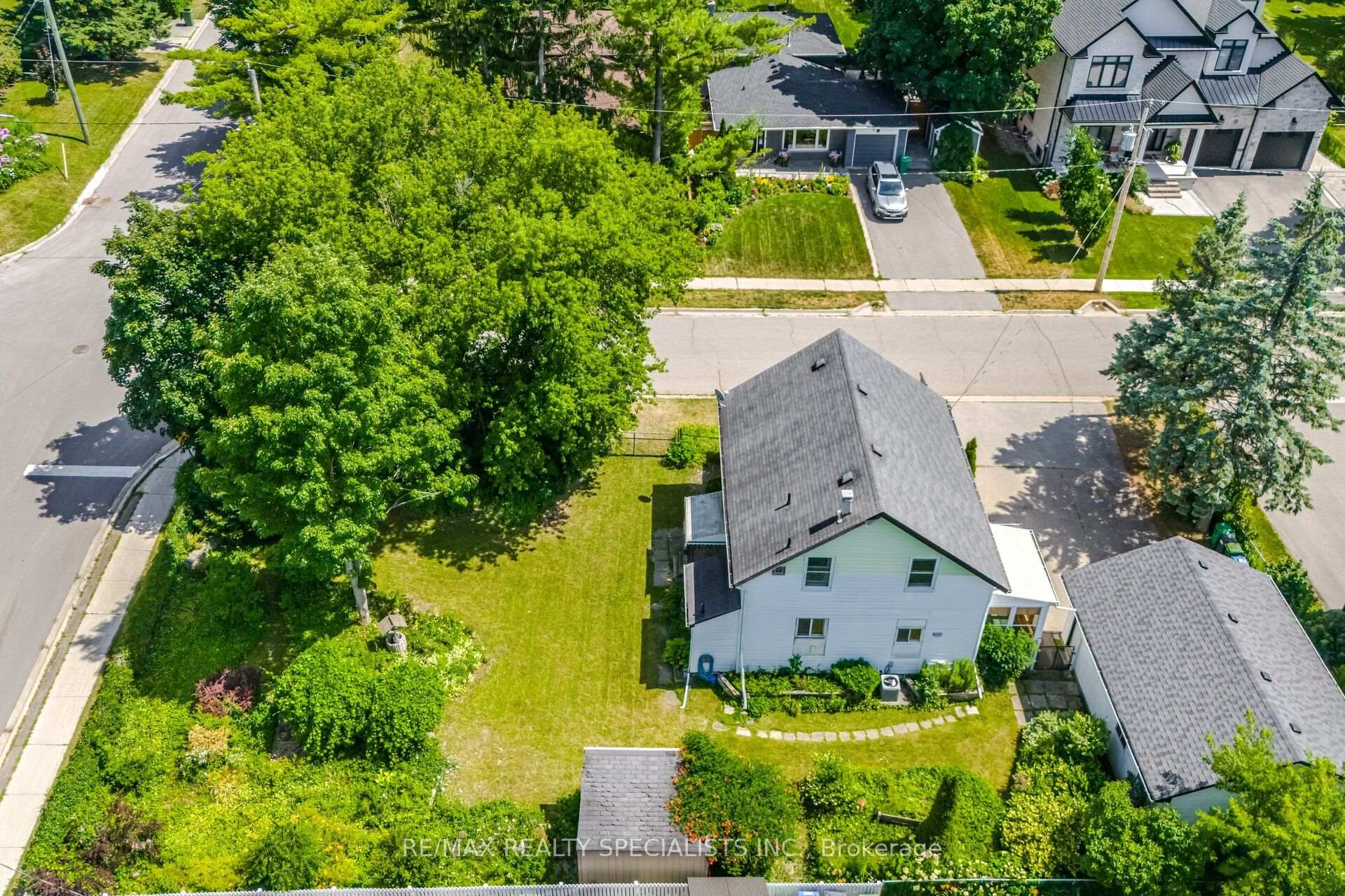 Photo 8 of 173 Victoria Street, Caledon, Bolton East — HOMEH