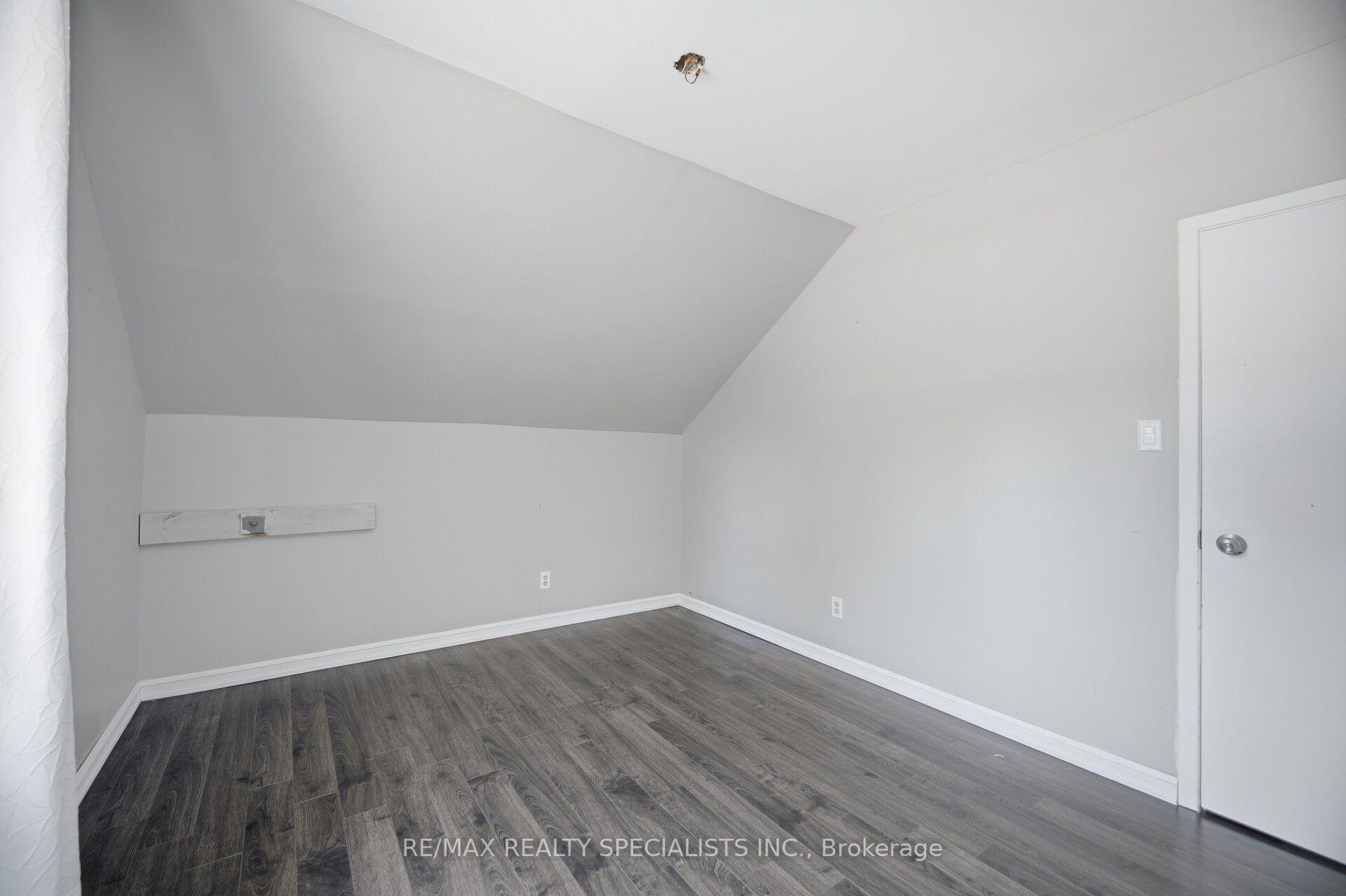 Photo 43 of 173 Victoria Street, Caledon, Bolton East — HOMEH