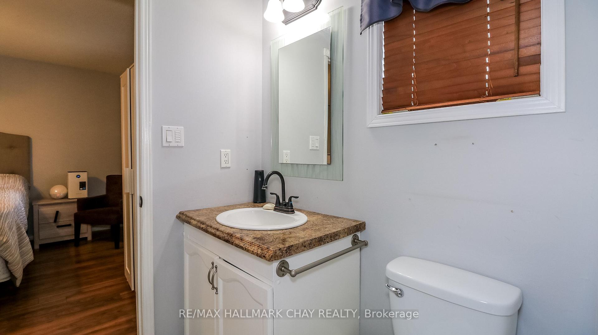 Photo 25 of 182 Kozlov Street, Barrie, West Bayfield — HOMEH