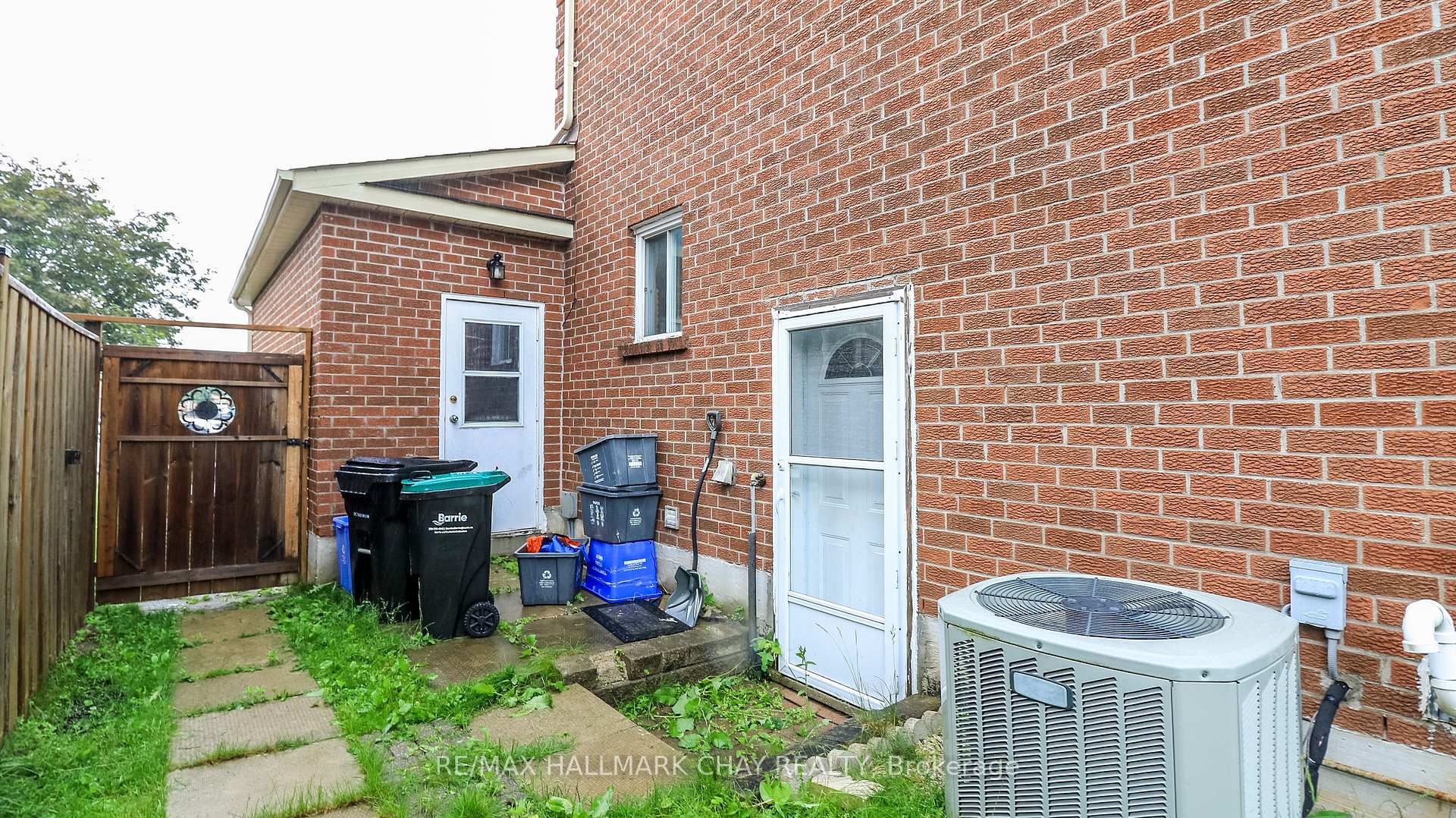 Photo 45 of 182 Kozlov Street, Barrie, West Bayfield — HOMEH