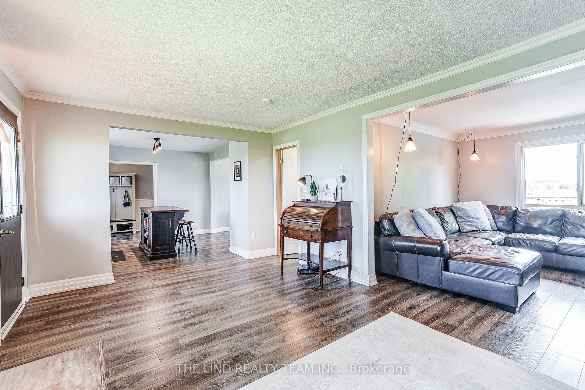 Photo 15 of 19505 Bathurst Street, East Gwillimbury, Rural East Gwillimbury — HOMEH