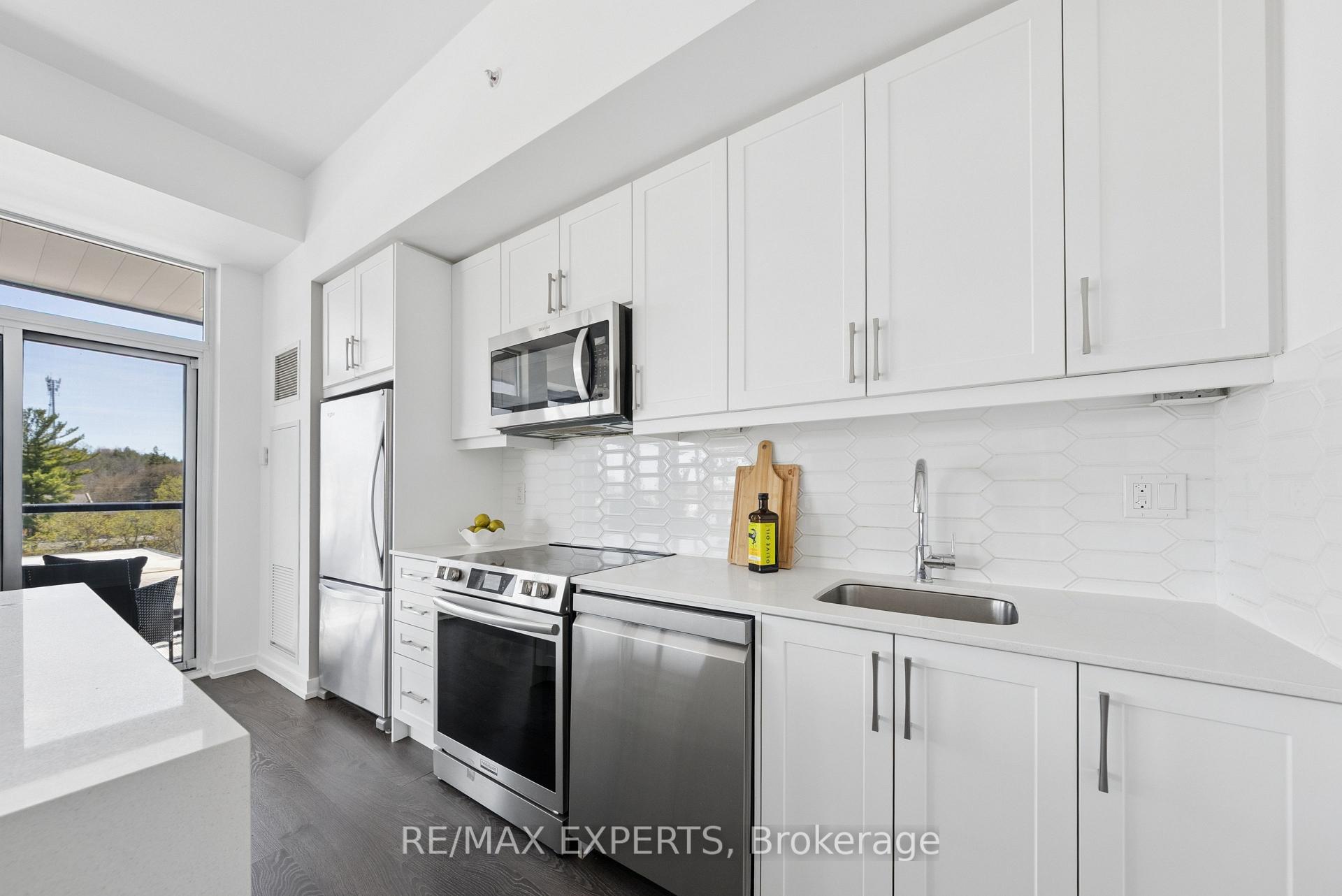Photo 17 of Unit 515, 50 Ann Street, Caledon, Bolton West — HOMEH