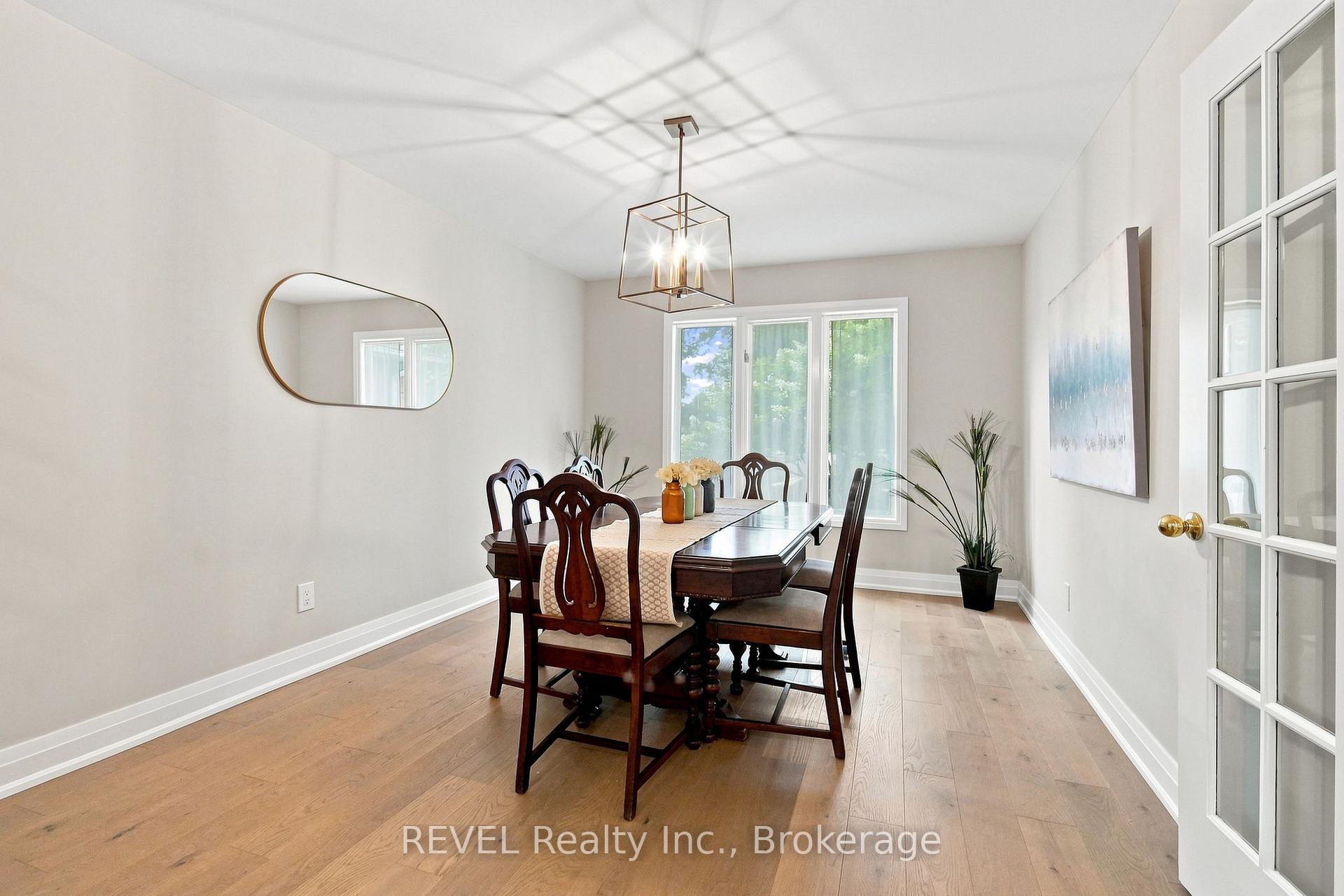 Photo 6 of 28 Falstaff Crescent, Whitby, Rolling Acres — HOMEH