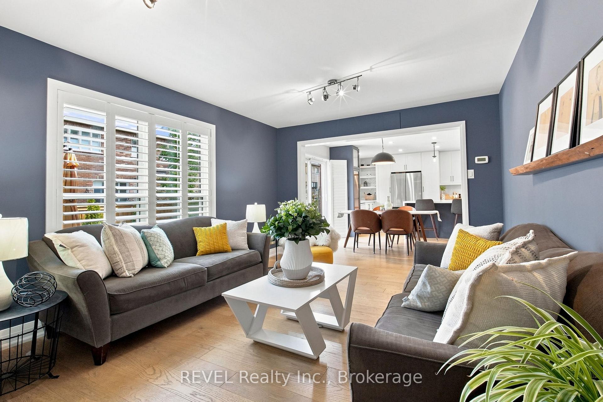 Photo 16 of 28 Falstaff Crescent, Whitby, Rolling Acres — HOMEH