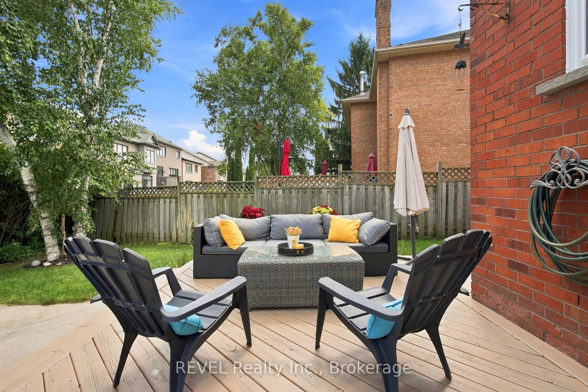 Photo 42 of 28 Falstaff Crescent, Whitby, Rolling Acres — HOMEH