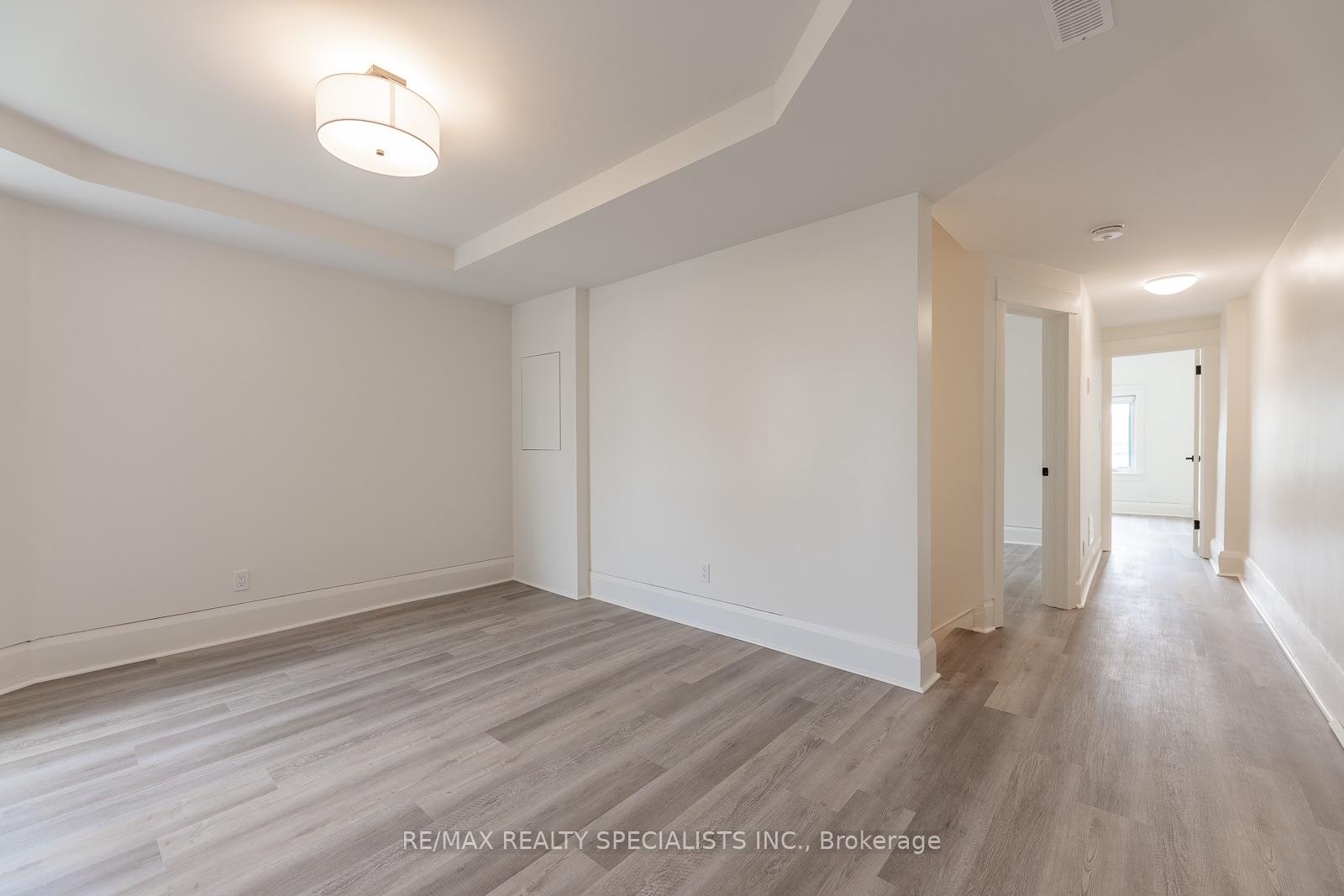 Photo 9 of Unit 3, 82 Marchmount Road, Toronto, Wychwood — HOMEH