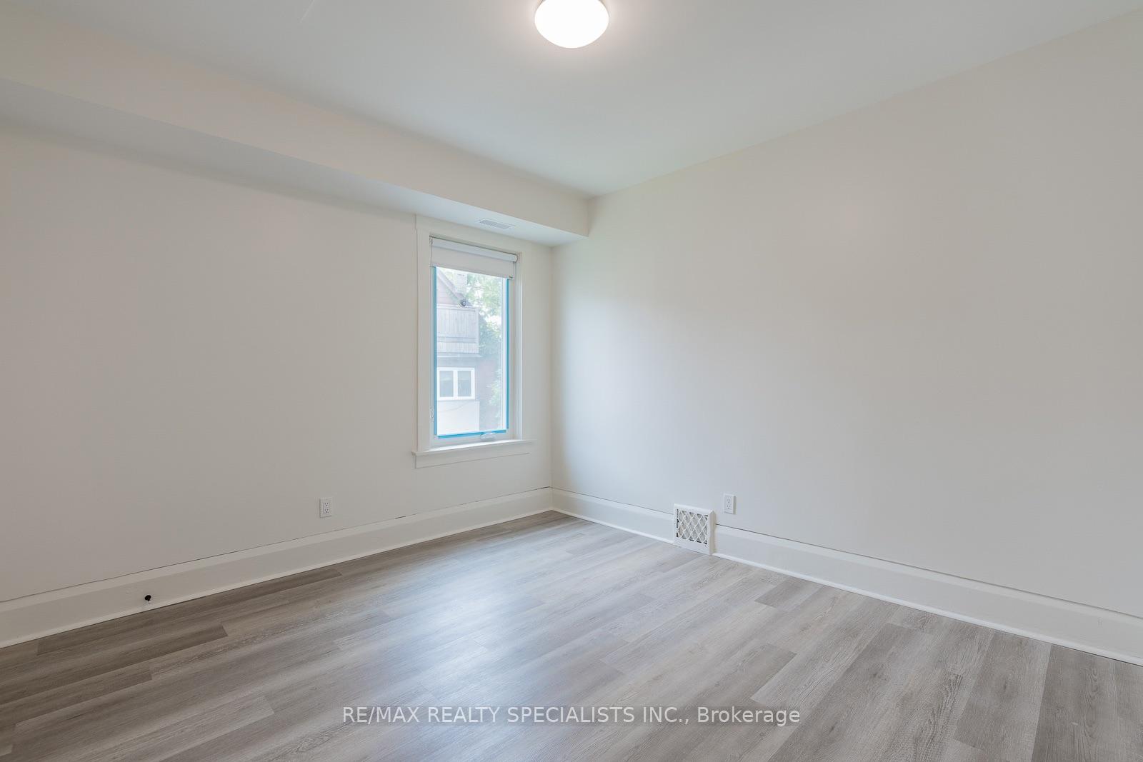 Photo 14 of Unit 3, 82 Marchmount Road, Toronto, Wychwood — HOMEH