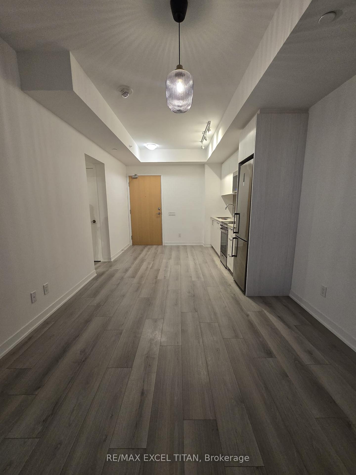 Photo 10 of Unit 508, 1787 St Clair Avenue W, Toronto, Weston-Pellam Park — HOMEH