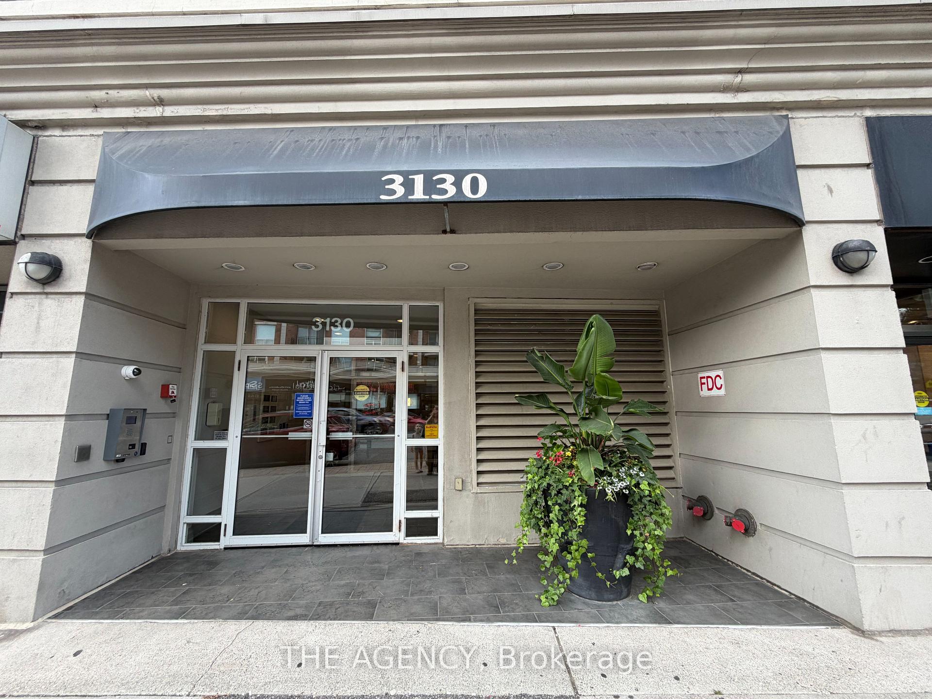 Photo 2 of Unit 201, 3130 Yonge Street, Toronto, Lawrence Park North — HOMEH
