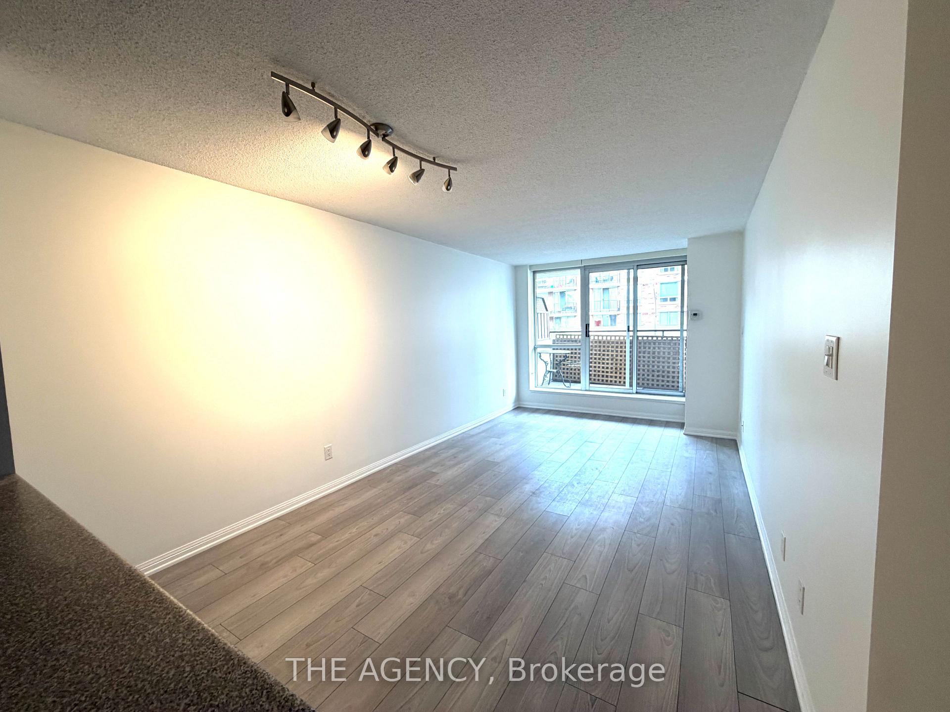 Photo 11 of Unit 201, 3130 Yonge Street, Toronto, Lawrence Park North — HOMEH