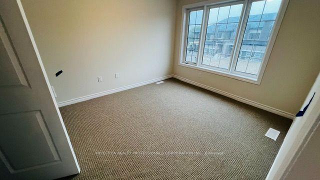 Photo 18 of 6 Chapman Road, Brant, Paris — HOMEH