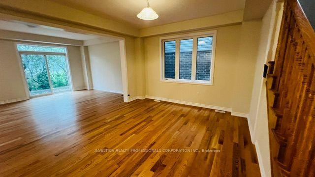 Photo 24 of 6 Chapman Road, Brant, Paris — HOMEH