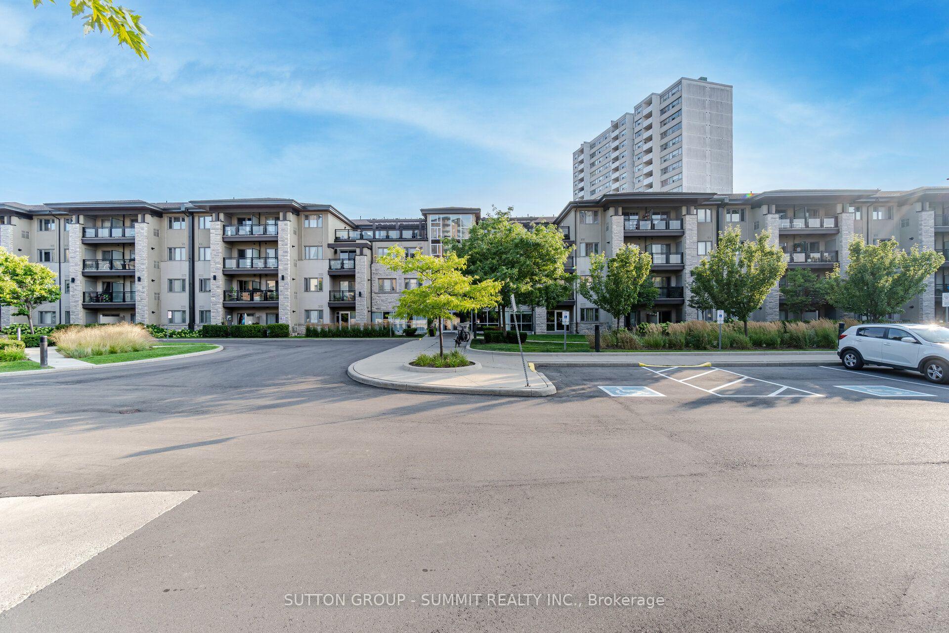 Photo of Unit 418, 570 Lolita Gardens