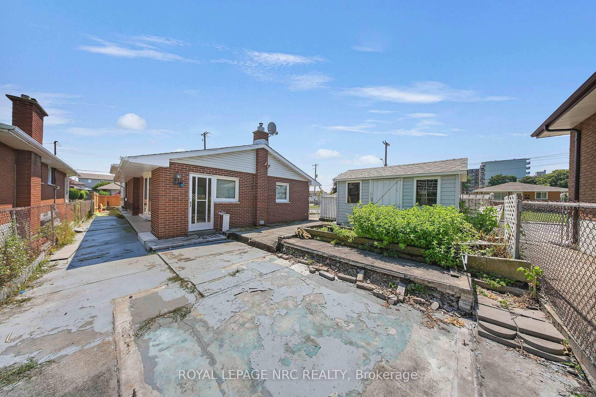 Photo 41 of 35 Eugene Street, Hamilton, Kentley — HOMEH