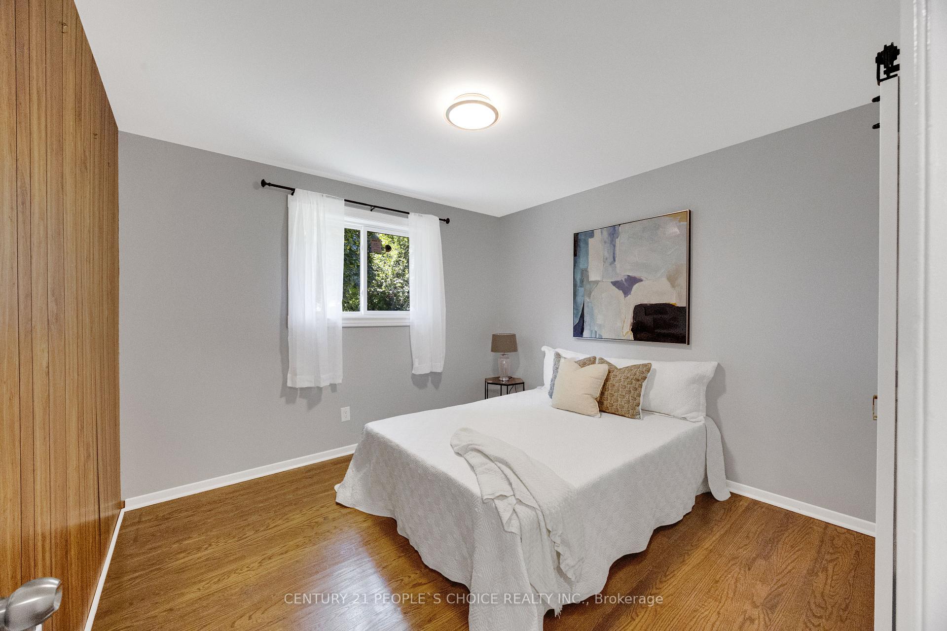 Photo 23 of 53 Brookland Drive W, Brampton, Queen Street Corridor — HOMEH