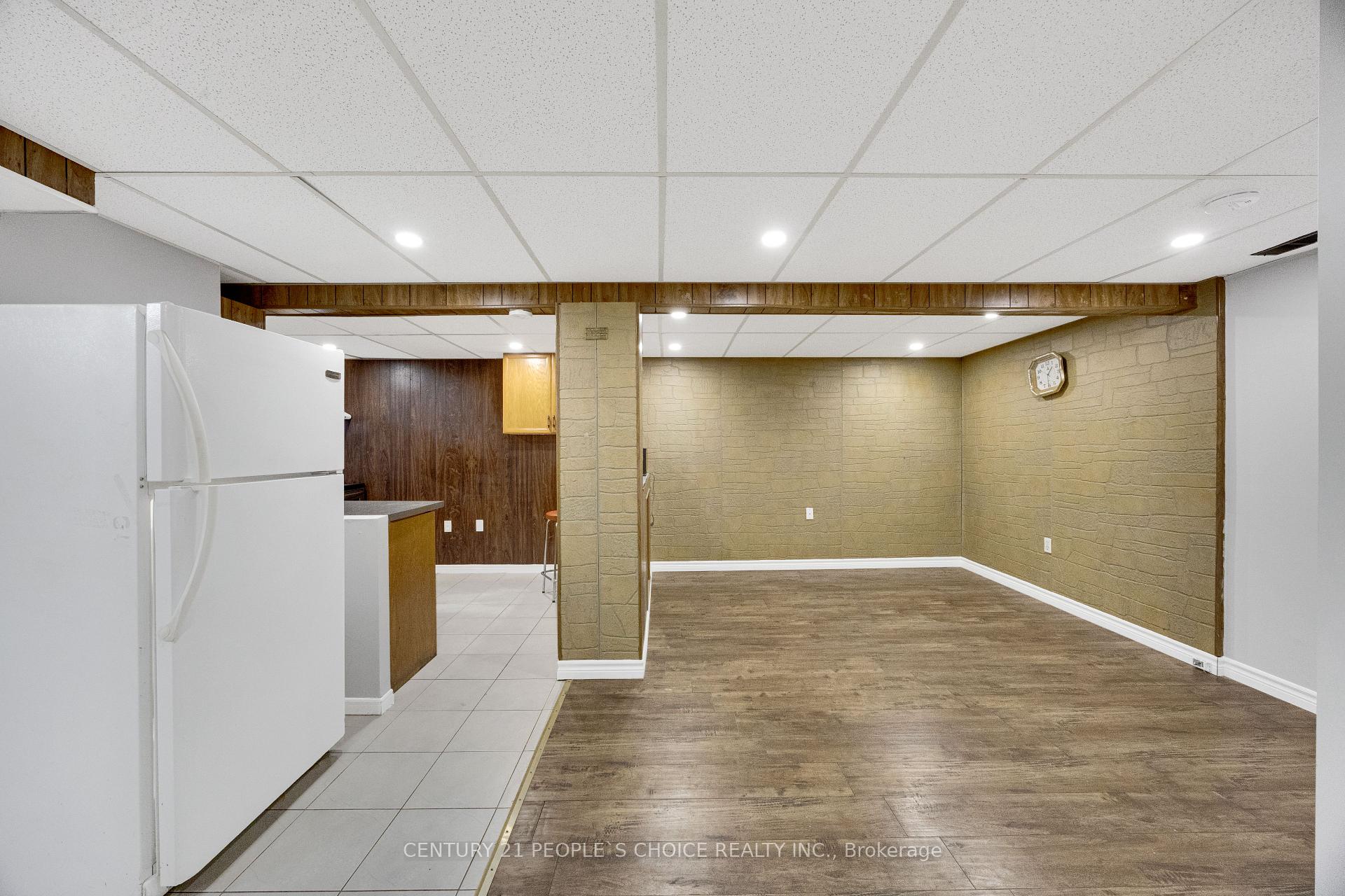 Photo 36 of 53 Brookland Drive W, Brampton, Queen Street Corridor — HOMEH