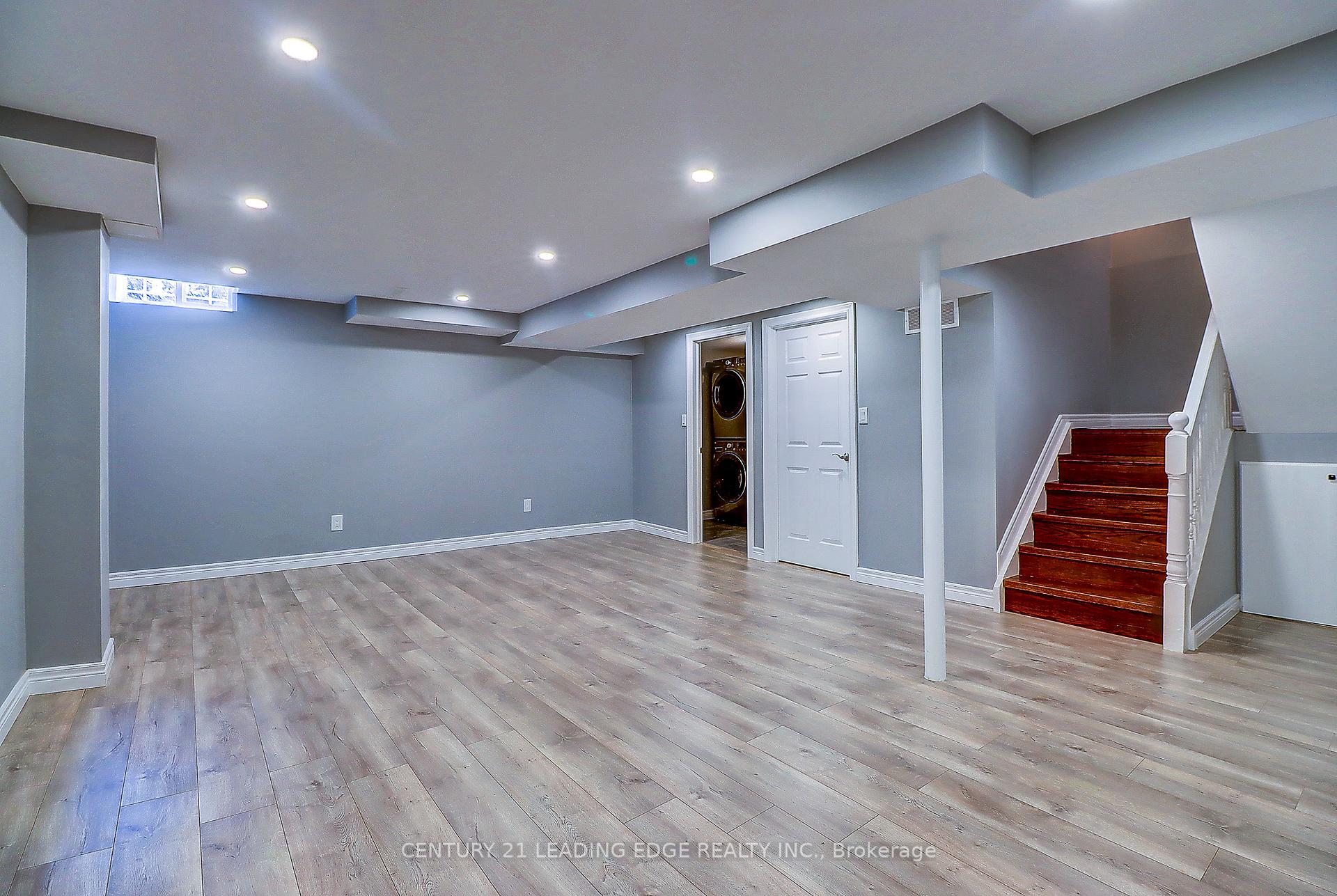 Photo 35 of 45 Vanessa Road, Markham, Markville — HOMEH