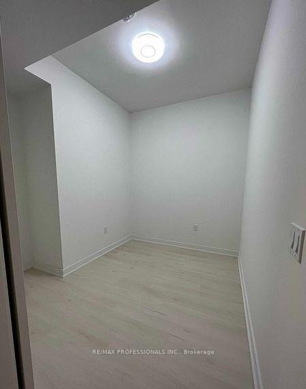 Photo 12 of Unit 3313, 3900 Confederation Parkway, Mississauga, City Centre — HOMEH