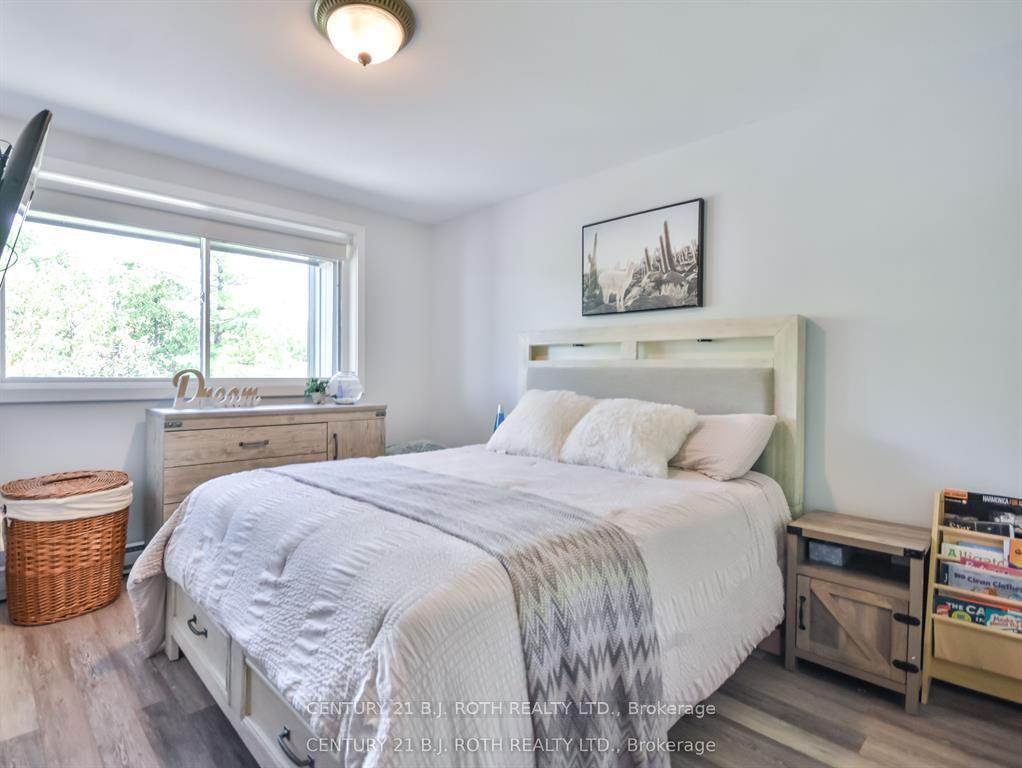 Photo 16 of Unit 406, 80 Horseshoe Boulevard, Oro-Medonte, Horseshoe Valley — HOMEH