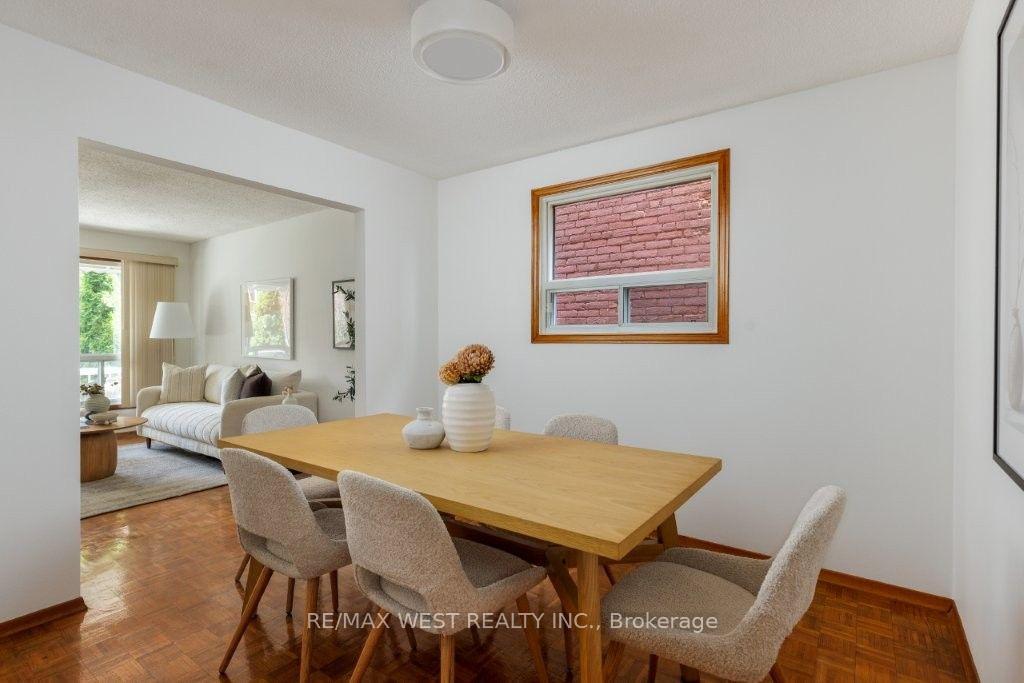 Photo 8 of 214 Markham Street, Toronto, Trinity-Bellwoods — HOMEH