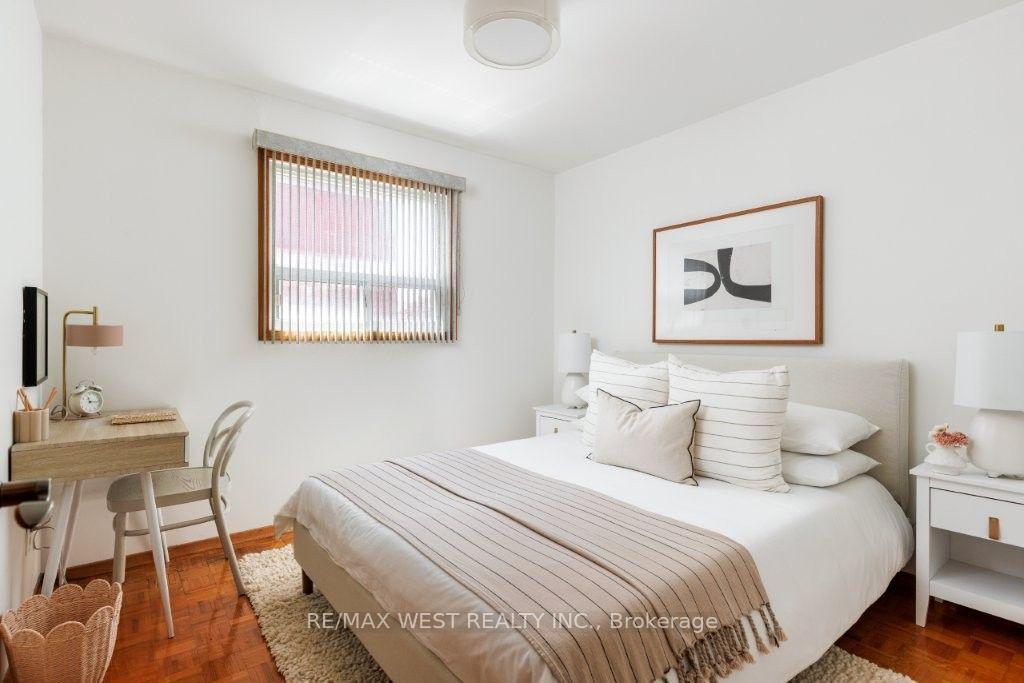 Photo 20 of 214 Markham Street, Toronto, Trinity-Bellwoods — HOMEH