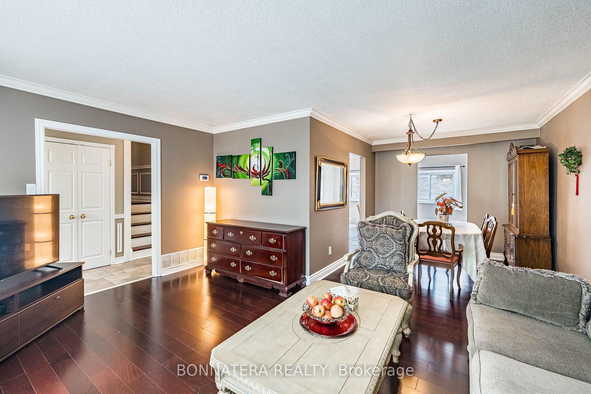 Photo 11 of 1324 Aldridge Crescent, Burlington, Palmer — HOMEH