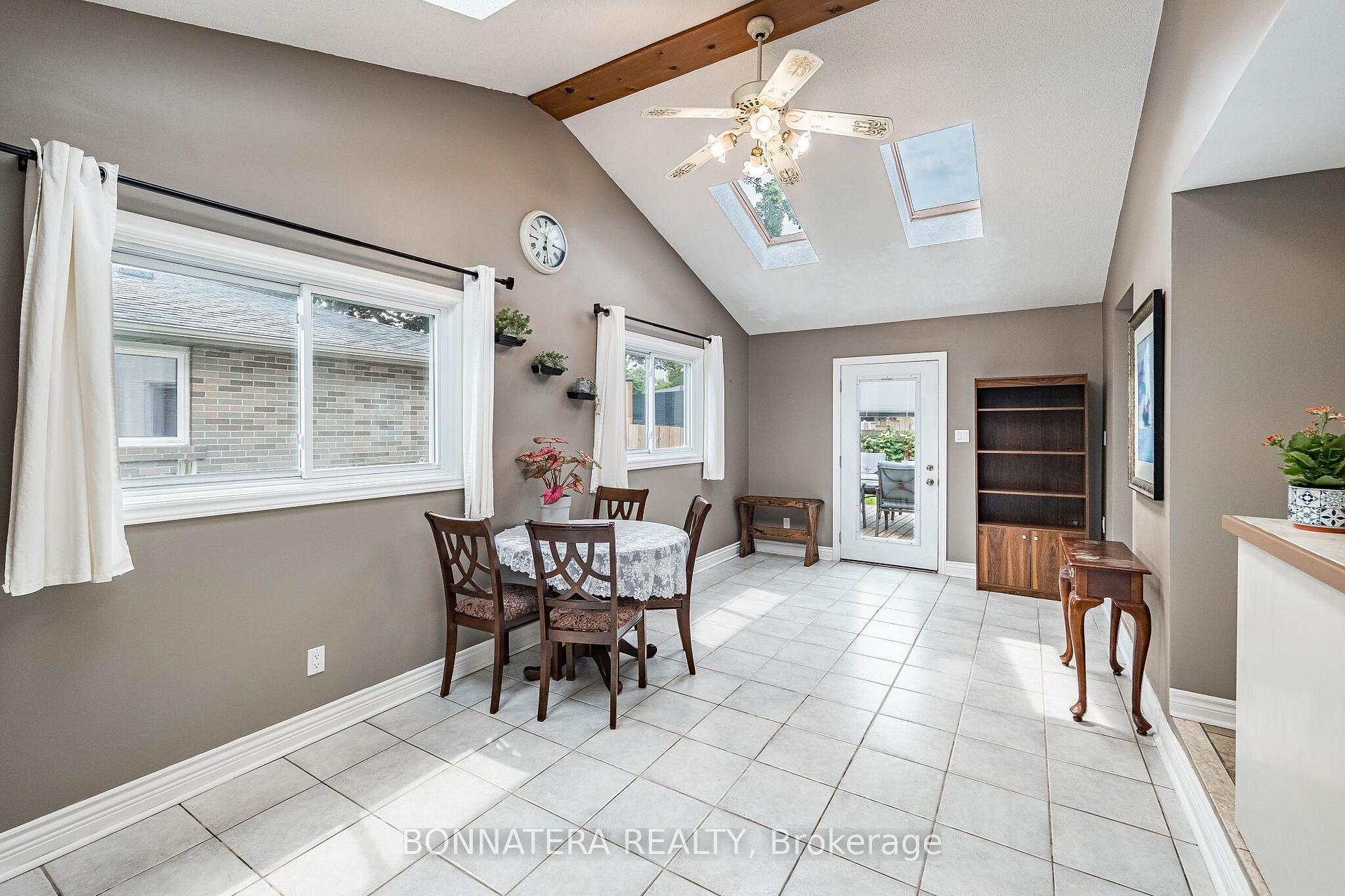 Photo 21 of 1324 Aldridge Crescent, Burlington, Palmer — HOMEH