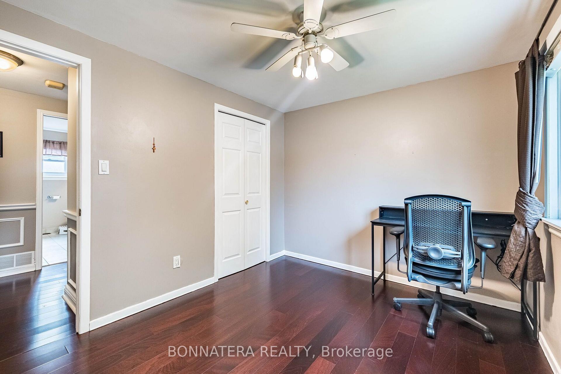 Photo 28 of 1324 Aldridge Crescent, Burlington, Palmer — HOMEH