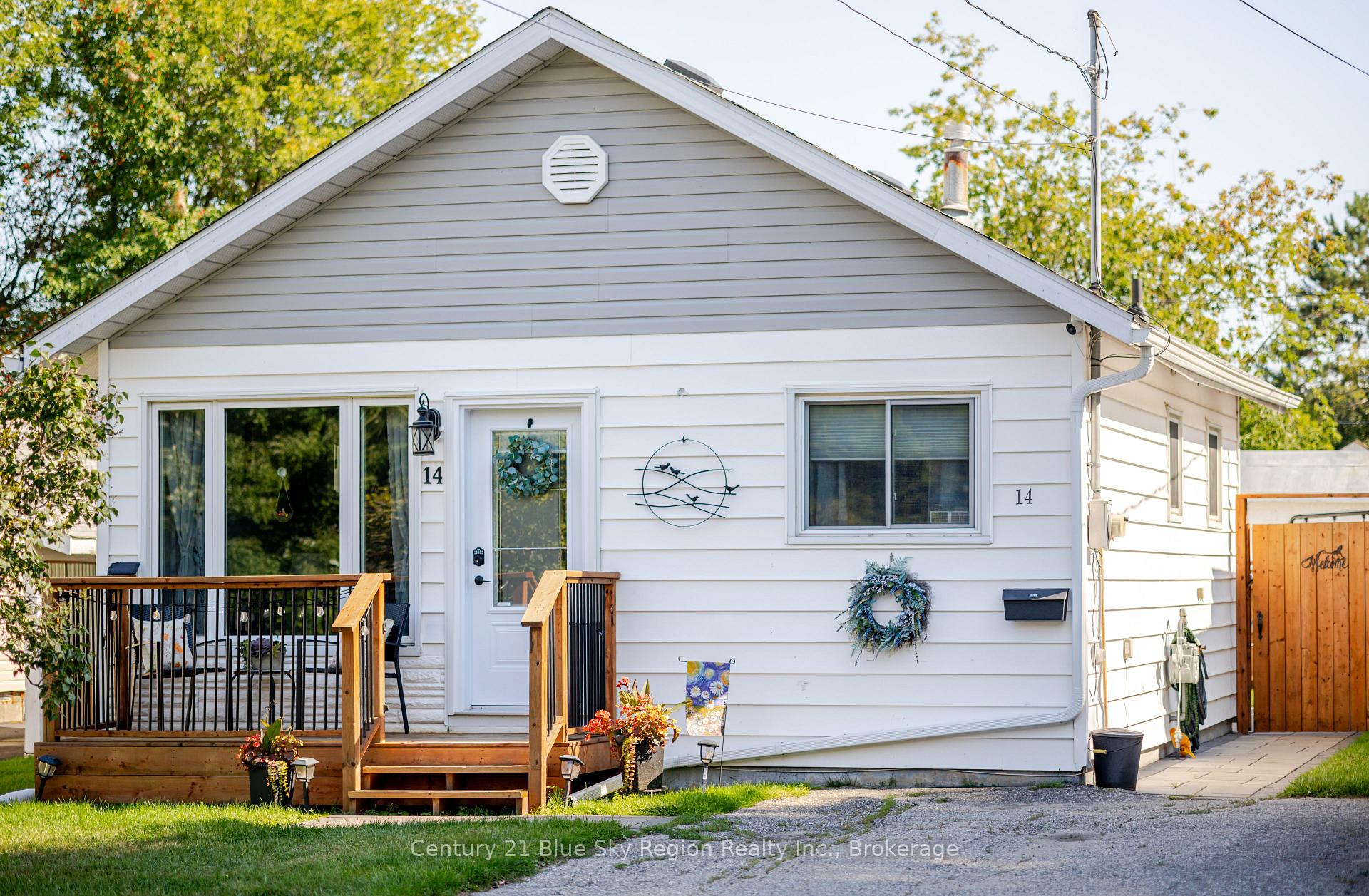 Photo 1 of 14 MacDonald Avenue W, North Bay, Ferris — HOMEH