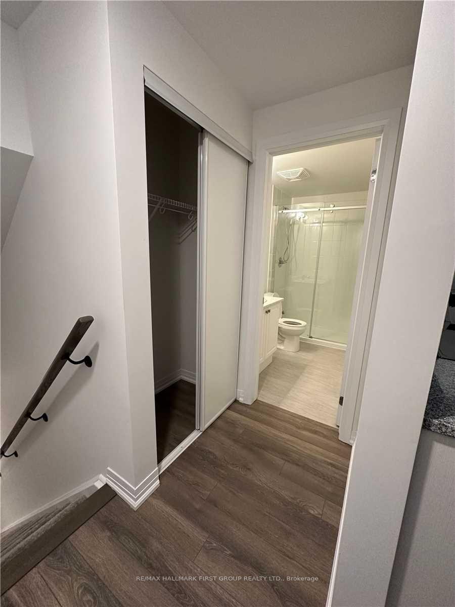 Photo 4 of Unit 905, 2635 William Jackson Drive, Pickering, Duffin Heights — HOMEH
