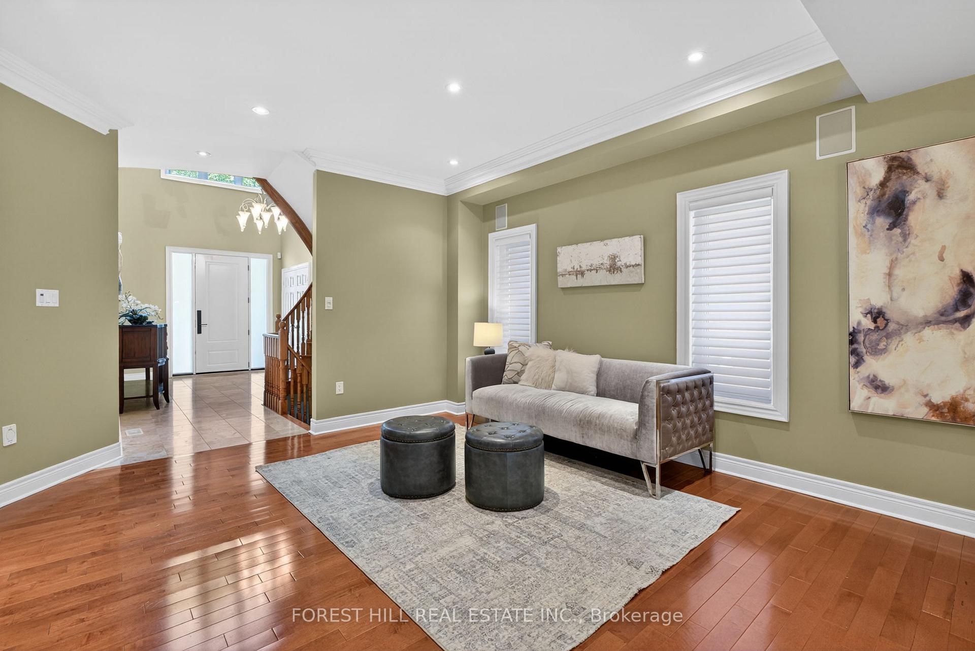 Photo 5 of 33 Chopin Boulevard, Vaughan, Patterson — HOMEH