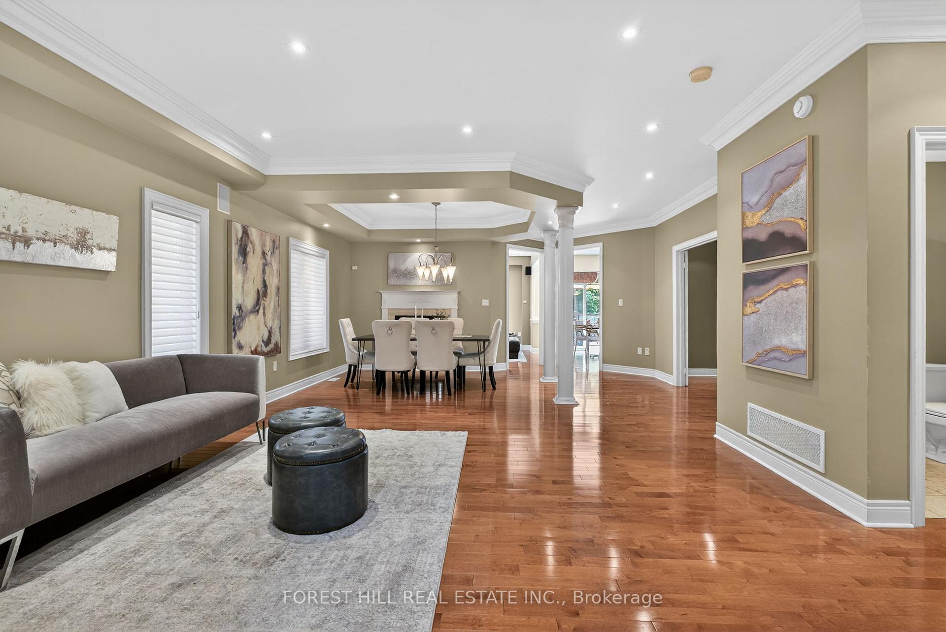Photo 8 of 33 Chopin Boulevard, Vaughan, Patterson — HOMEH