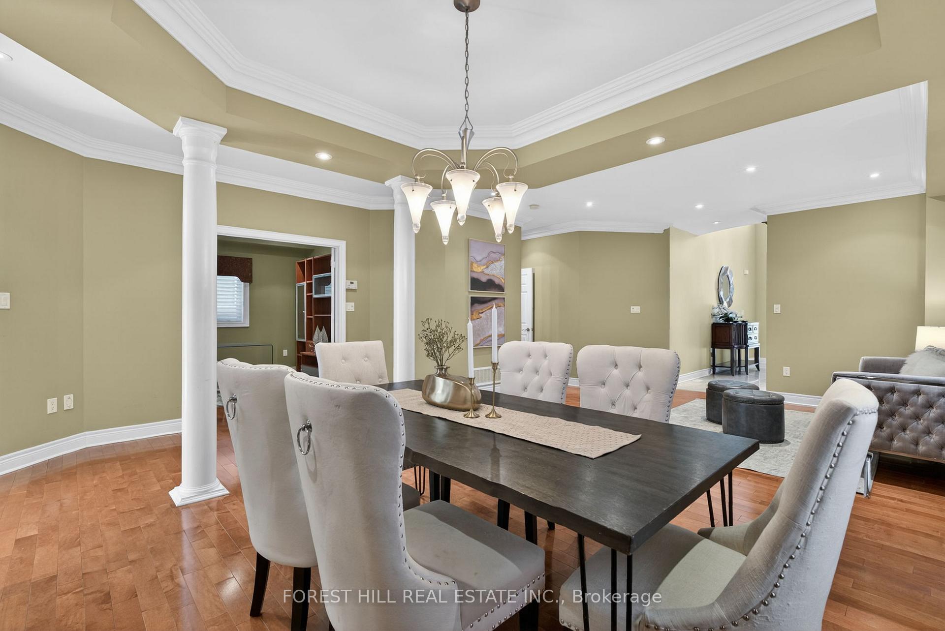 Photo 11 of 33 Chopin Boulevard, Vaughan, Patterson — HOMEH