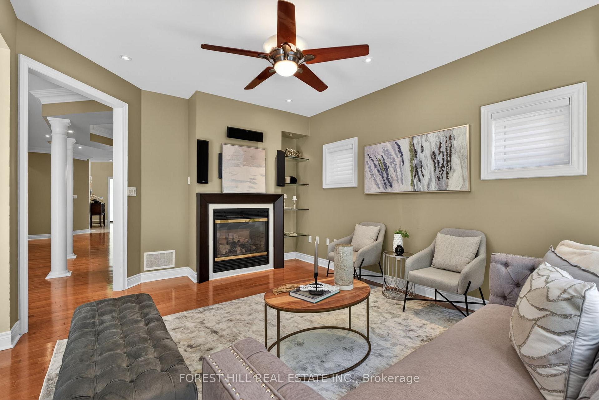Photo 12 of 33 Chopin Boulevard, Vaughan, Patterson — HOMEH