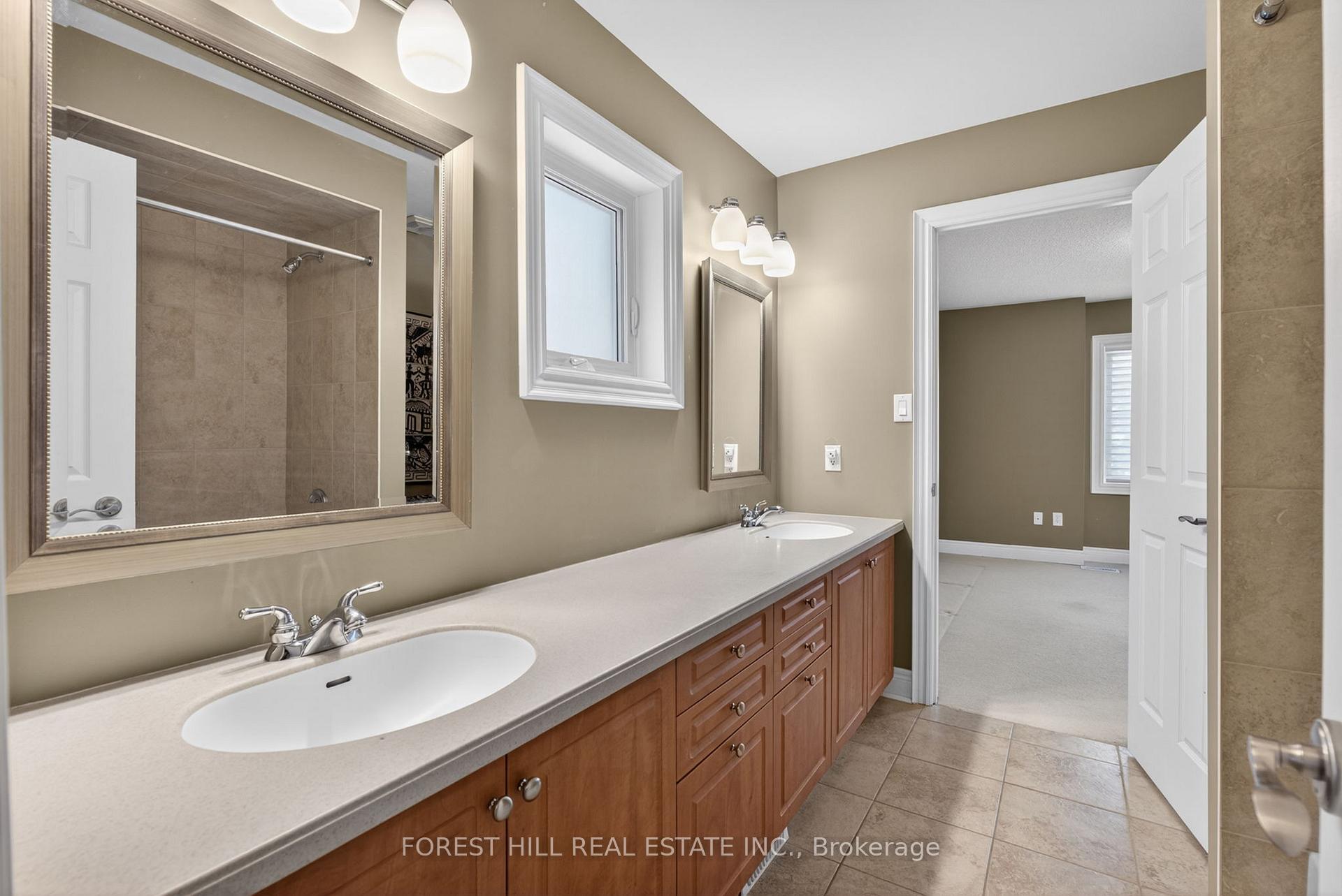 Photo 36 of 33 Chopin Boulevard, Vaughan, Patterson — HOMEH