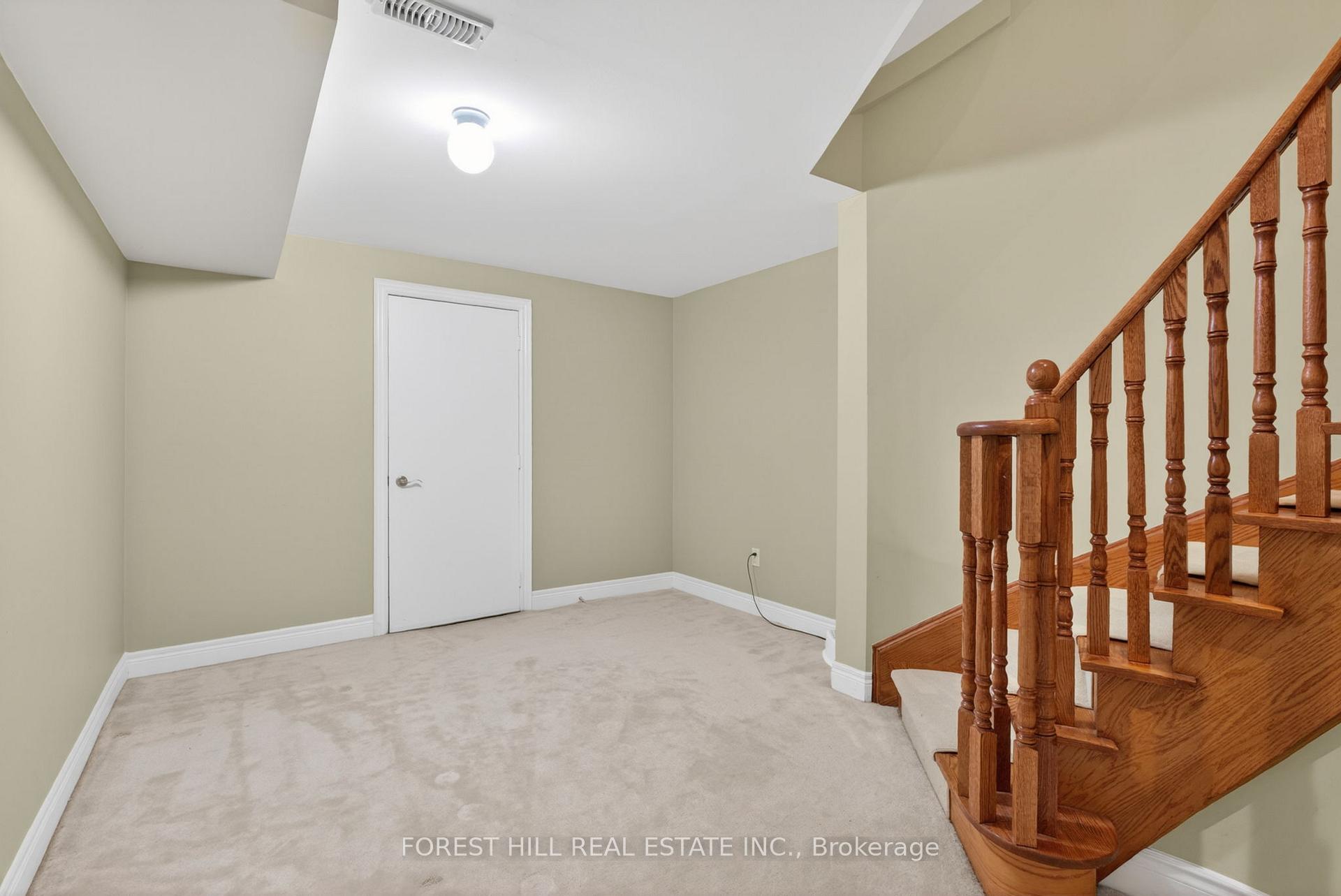 Photo 37 of 33 Chopin Boulevard, Vaughan, Patterson — HOMEH