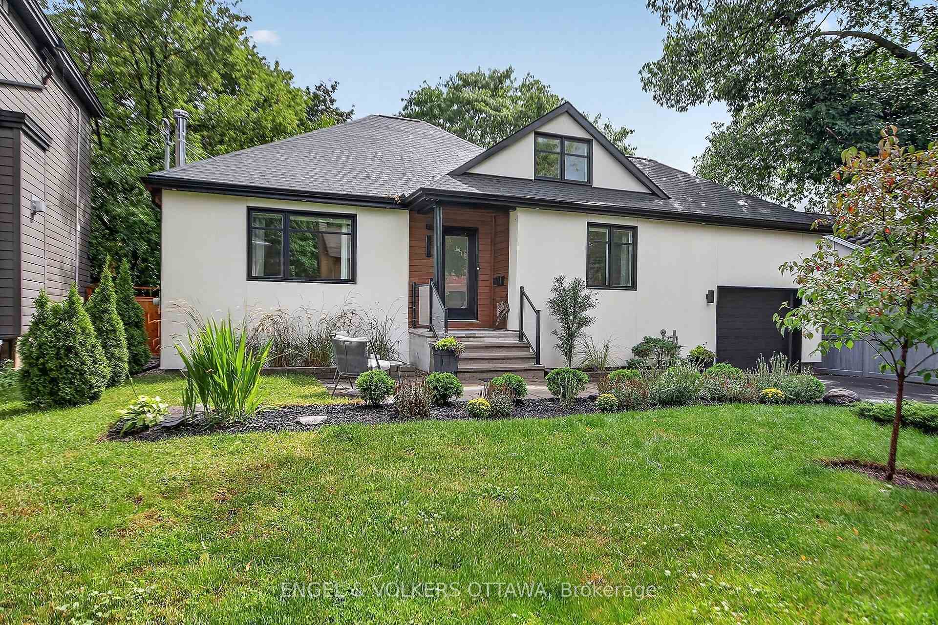 Photo 4 of 390 Princeton Avenue, Ottawa, McKellar/Highland — HOMEH
