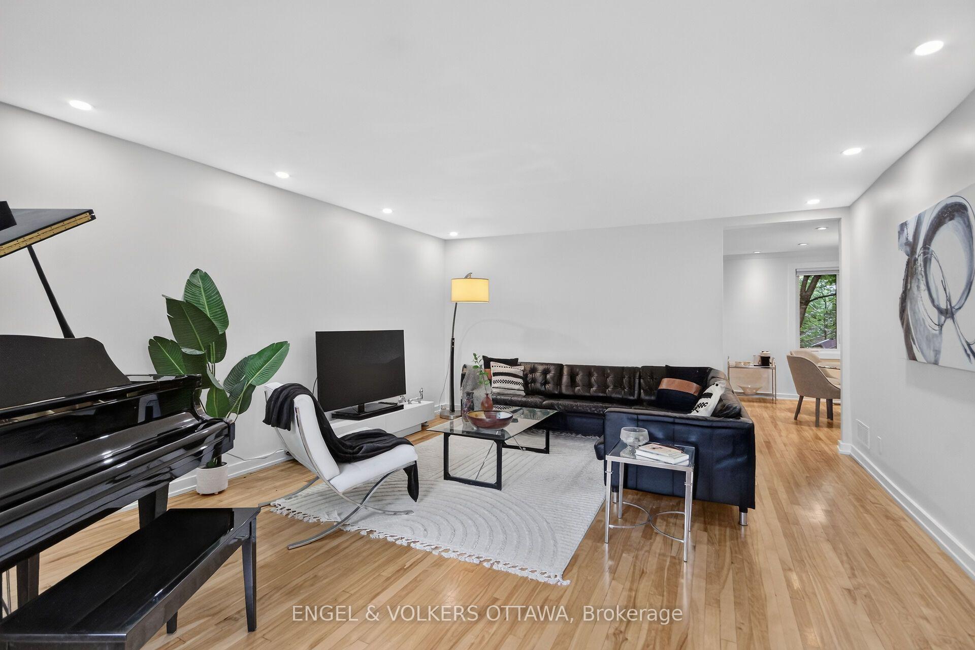 Photo 10 of 390 Princeton Avenue, Ottawa, McKellar/Highland — HOMEH