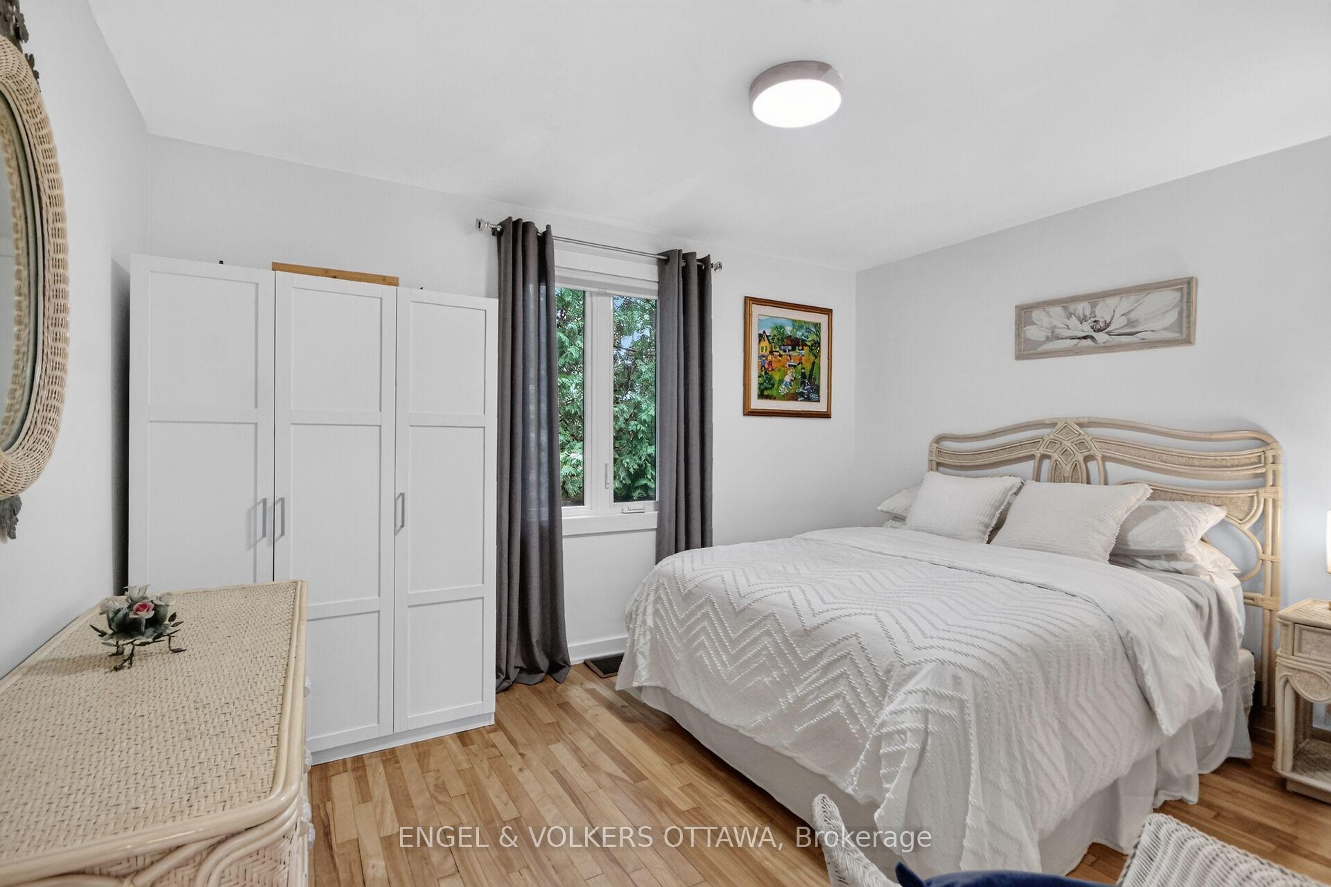Photo 28 of 390 Princeton Avenue, Ottawa, McKellar/Highland — HOMEH