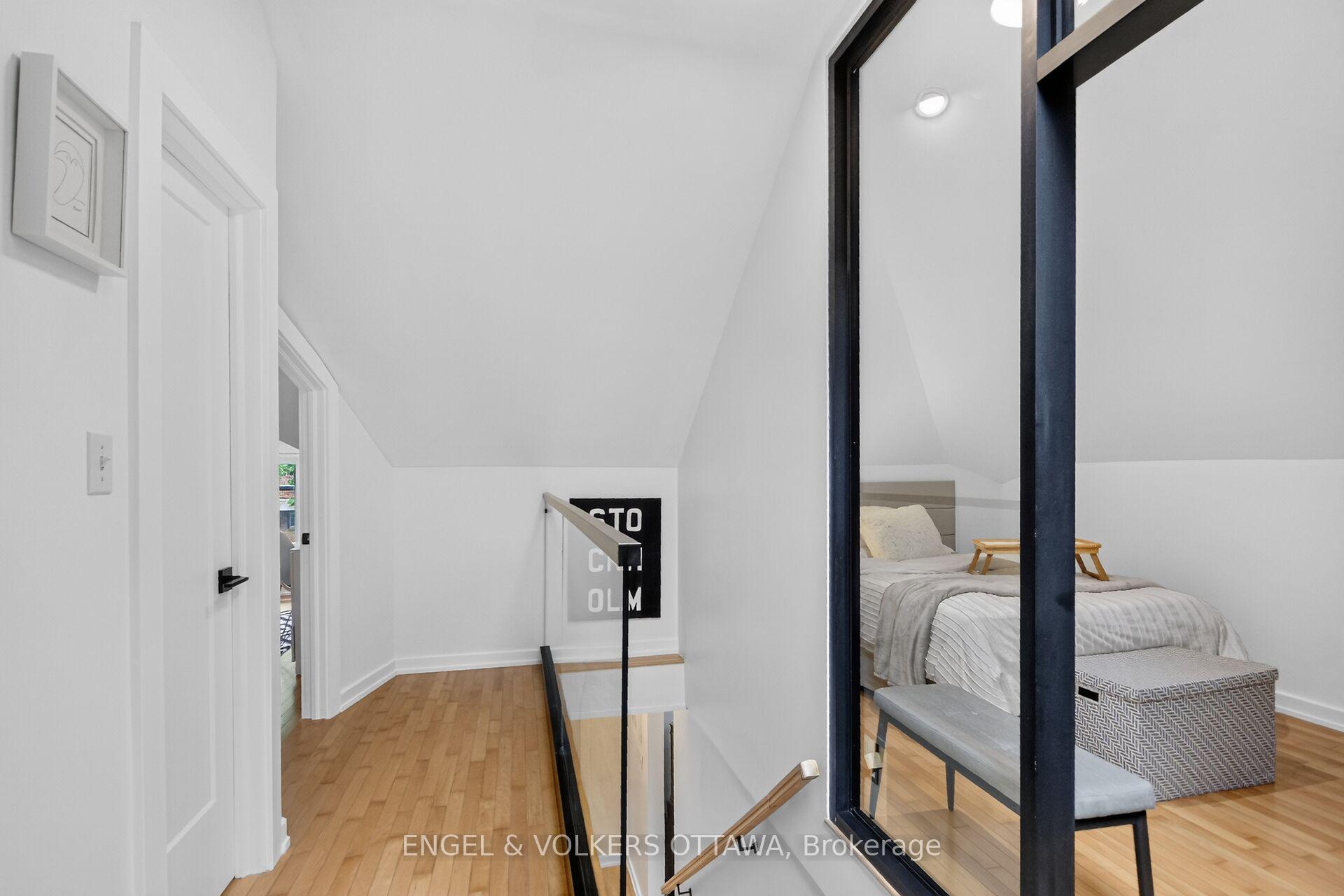 Photo 31 of 390 Princeton Avenue, Ottawa, McKellar/Highland — HOMEH
