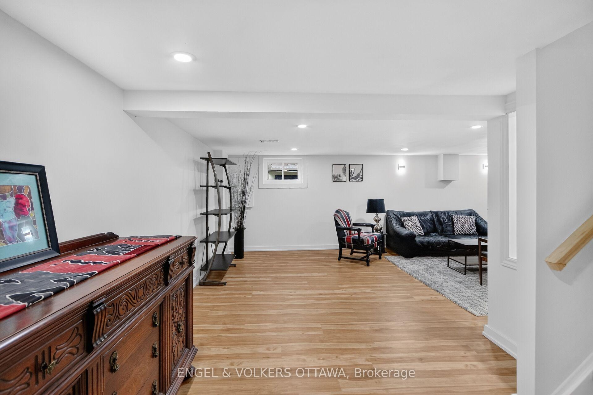 Photo 38 of 390 Princeton Avenue, Ottawa, McKellar/Highland — HOMEH